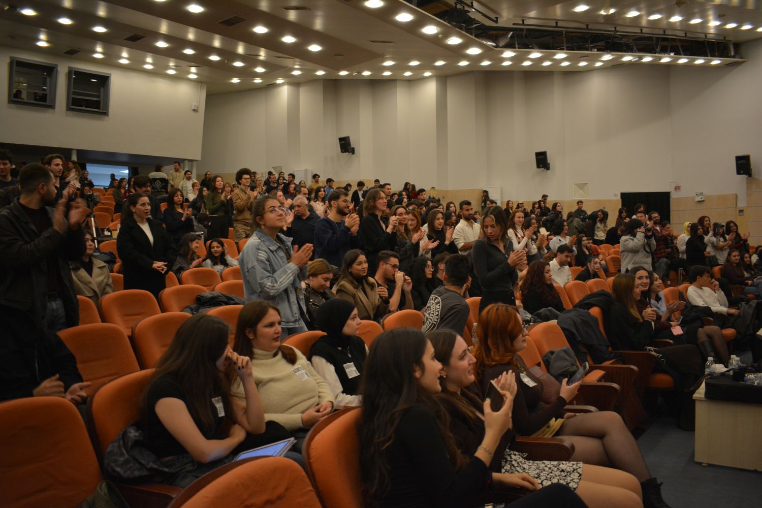 Ege Üniversitesi’nden Çocuk Haklarına Dikkat Çeken Konser (2)
