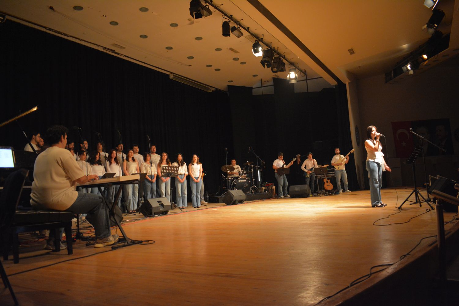 Ege Üniversitesi’nden Çocuk Haklarına Dikkat Çeken Konser (5)