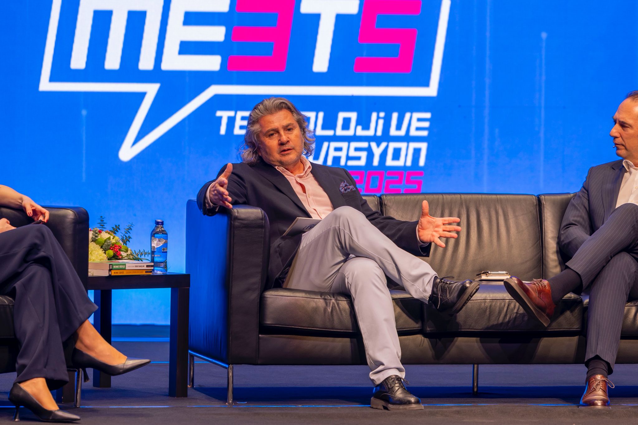 Enerjiden Spora Her Şey Değişiyor! İzmirmeets’te Geleceğin Kodları Çözüldü (6)