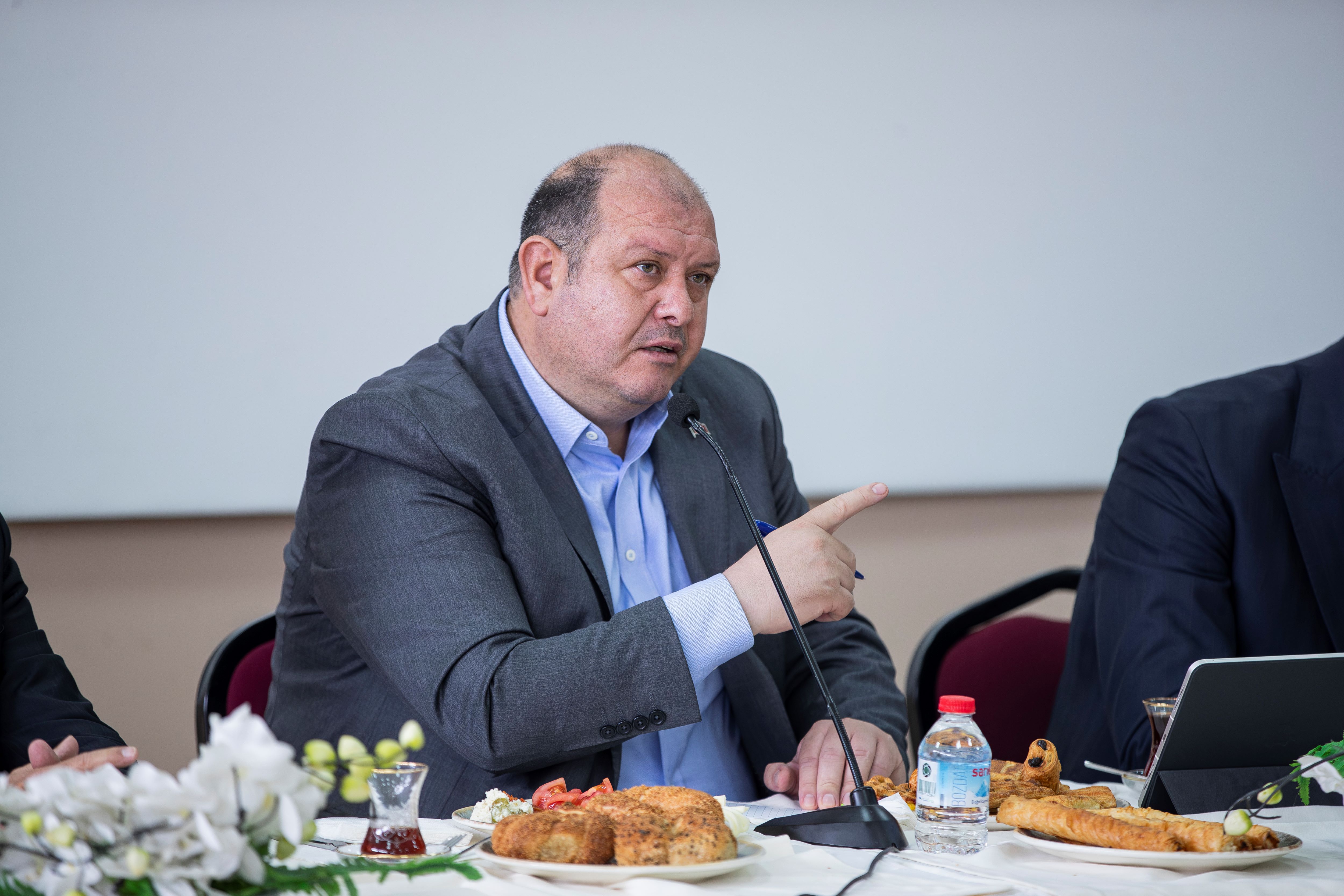 Fuar İzmir’e Iki Otel Bir Kongre Merkezi! Başkan Tugay’dan Büyük Duyuru (2)