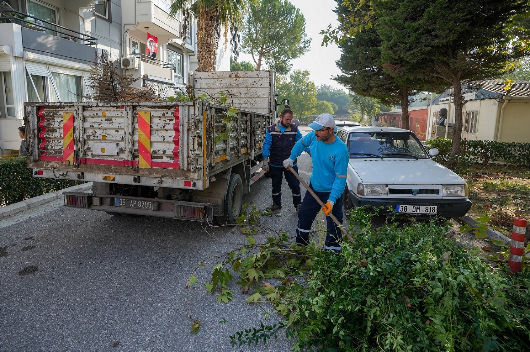Gaziemir’de Çevre Kirliliğine Son Veren Uygulama (4)