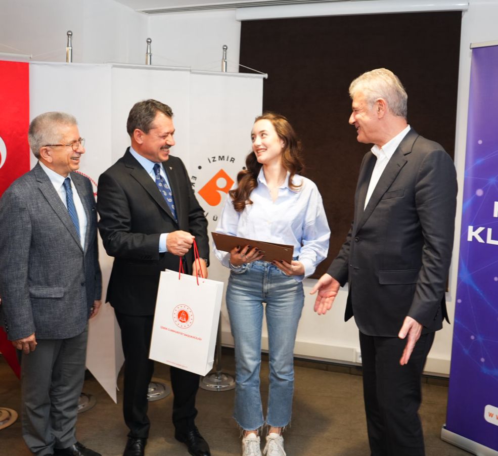 Geleceğin Hukukçuları Için İzmir’de Önemli Adım (3)