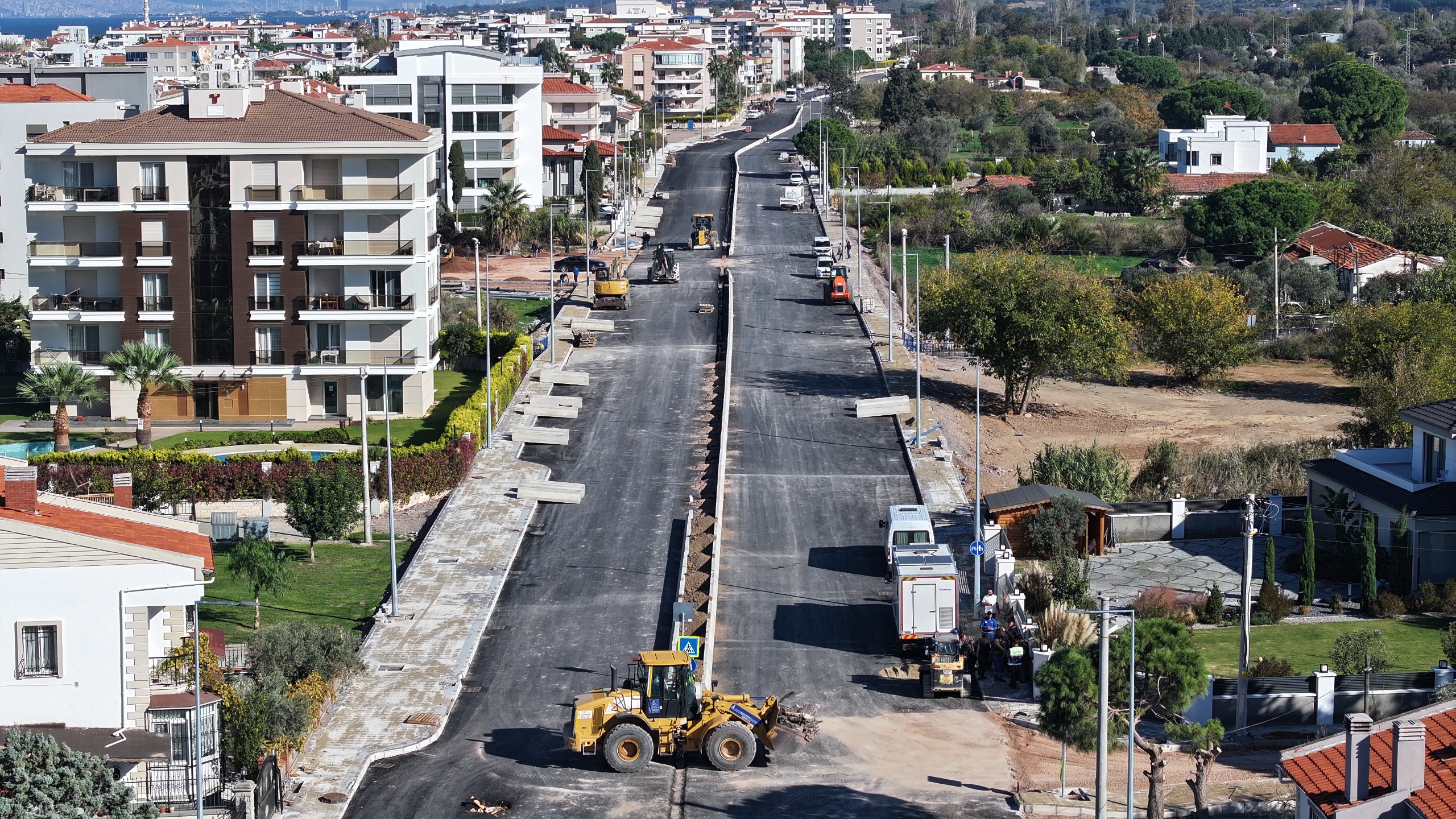 Güzelbahçe Trafiğini Rahatlatacak Yol Açılıyor (4)
