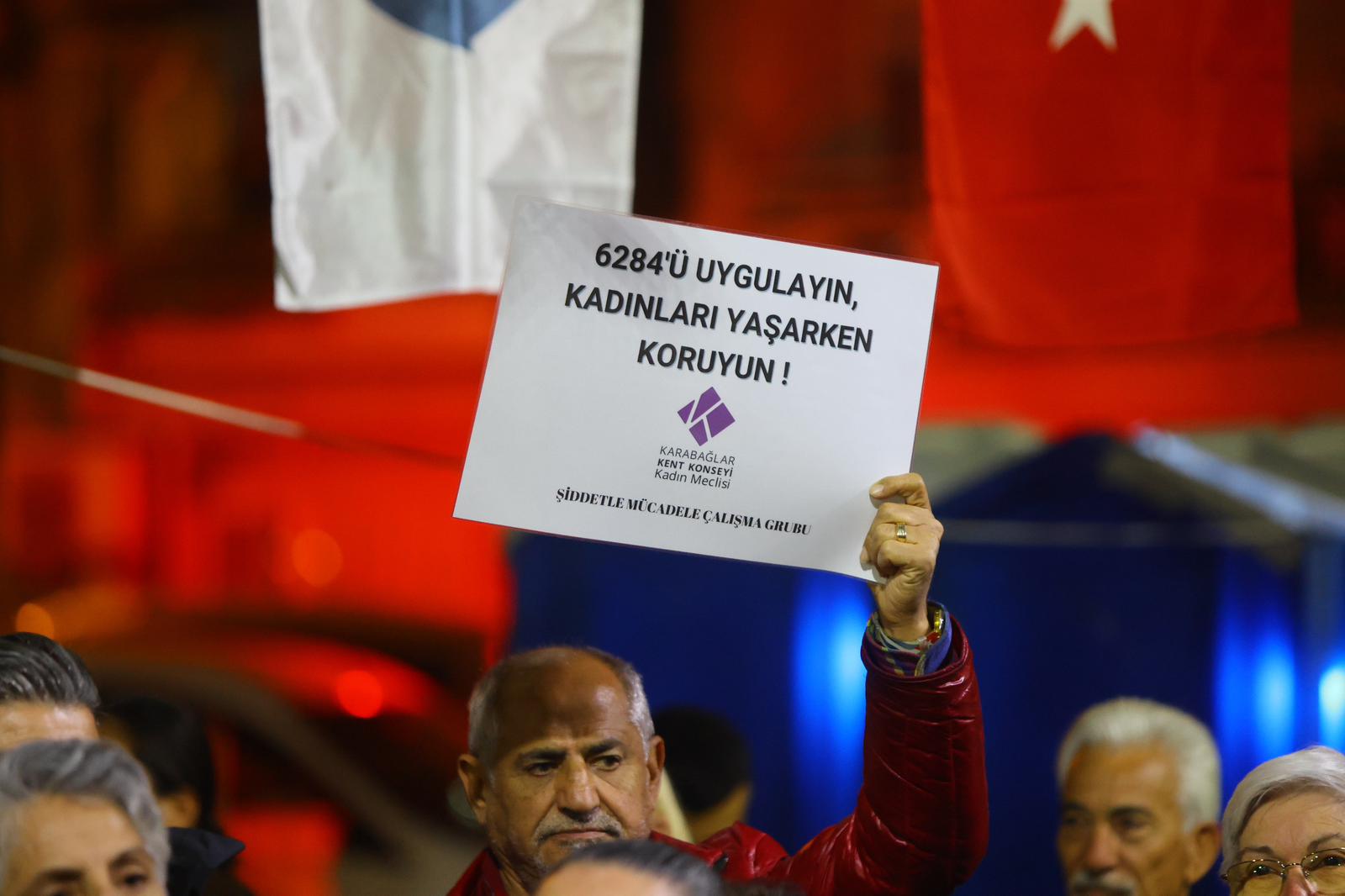 Hiçbir Kadın Yalnız Yürümeyecek Karabağlar’dan Güçlü Mesaj (3)