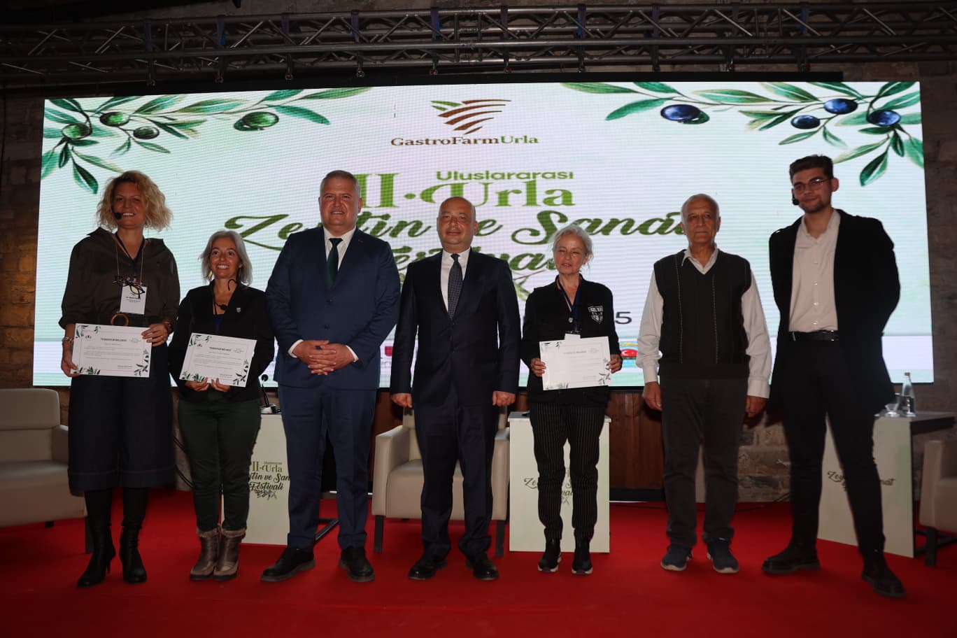 Ii. Uluslararası Urla Zeytin Ve Sanat Festivali Kapılarını Açtı (3)