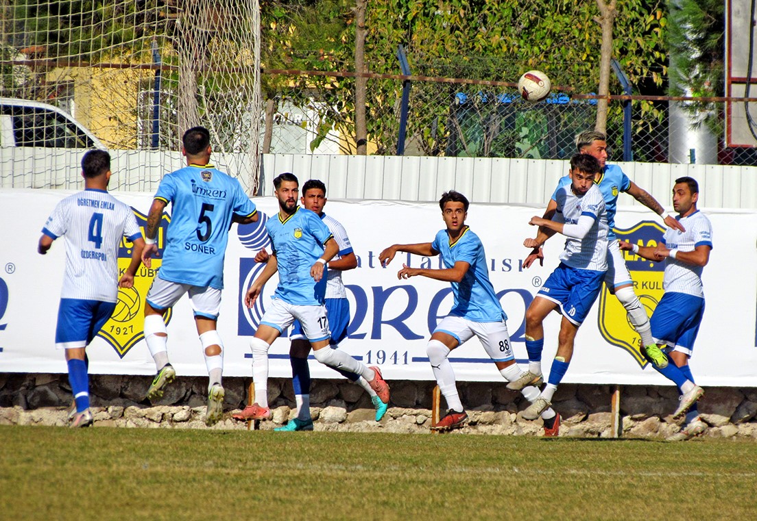İmren Alaçatıspor, 90’Da Bulduğu Golle 3 Puanı Kaptı (1)