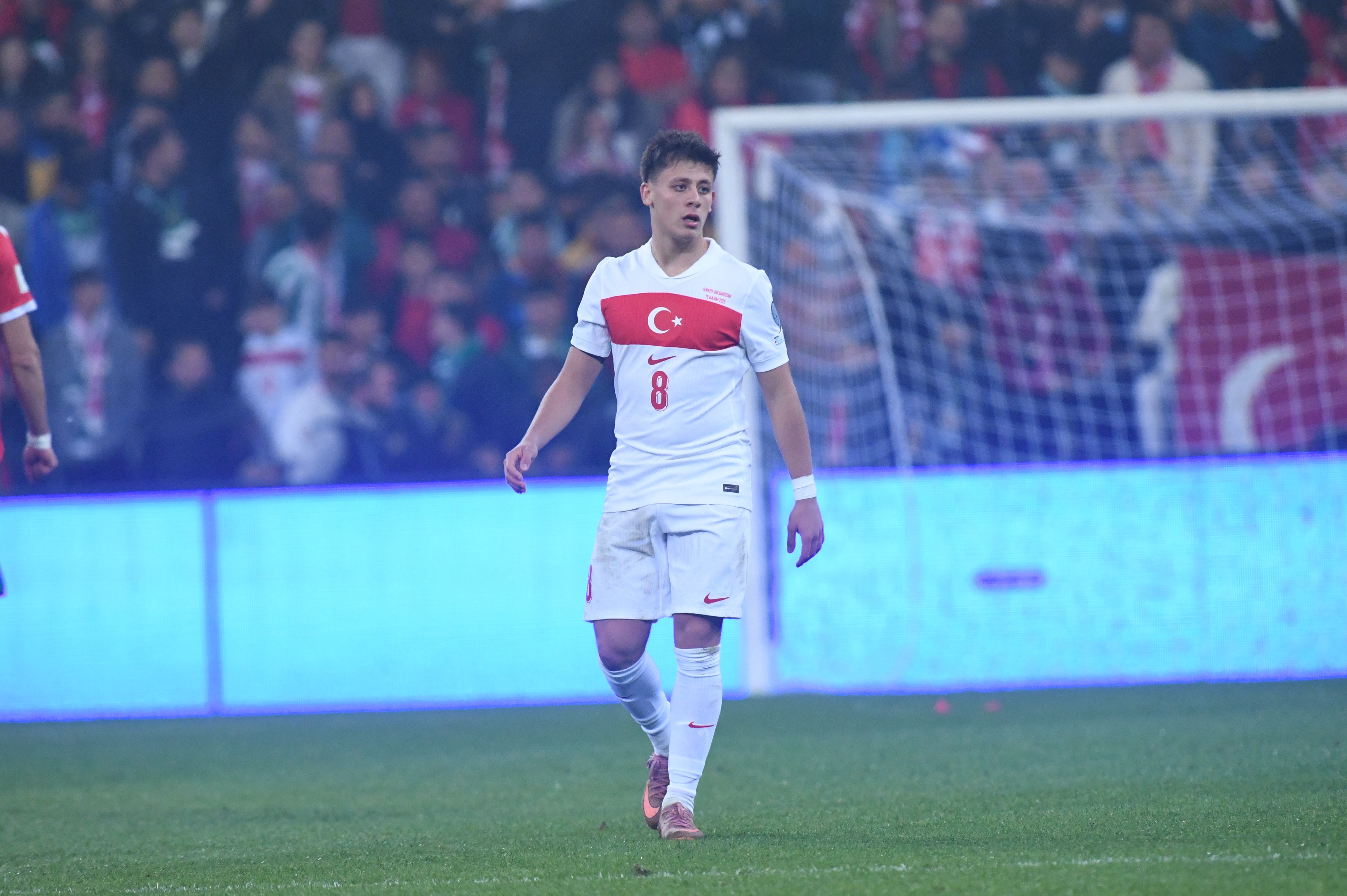 İspanyol Taraftarlar Arda Güler Için Google’a Sarıldı! (3)