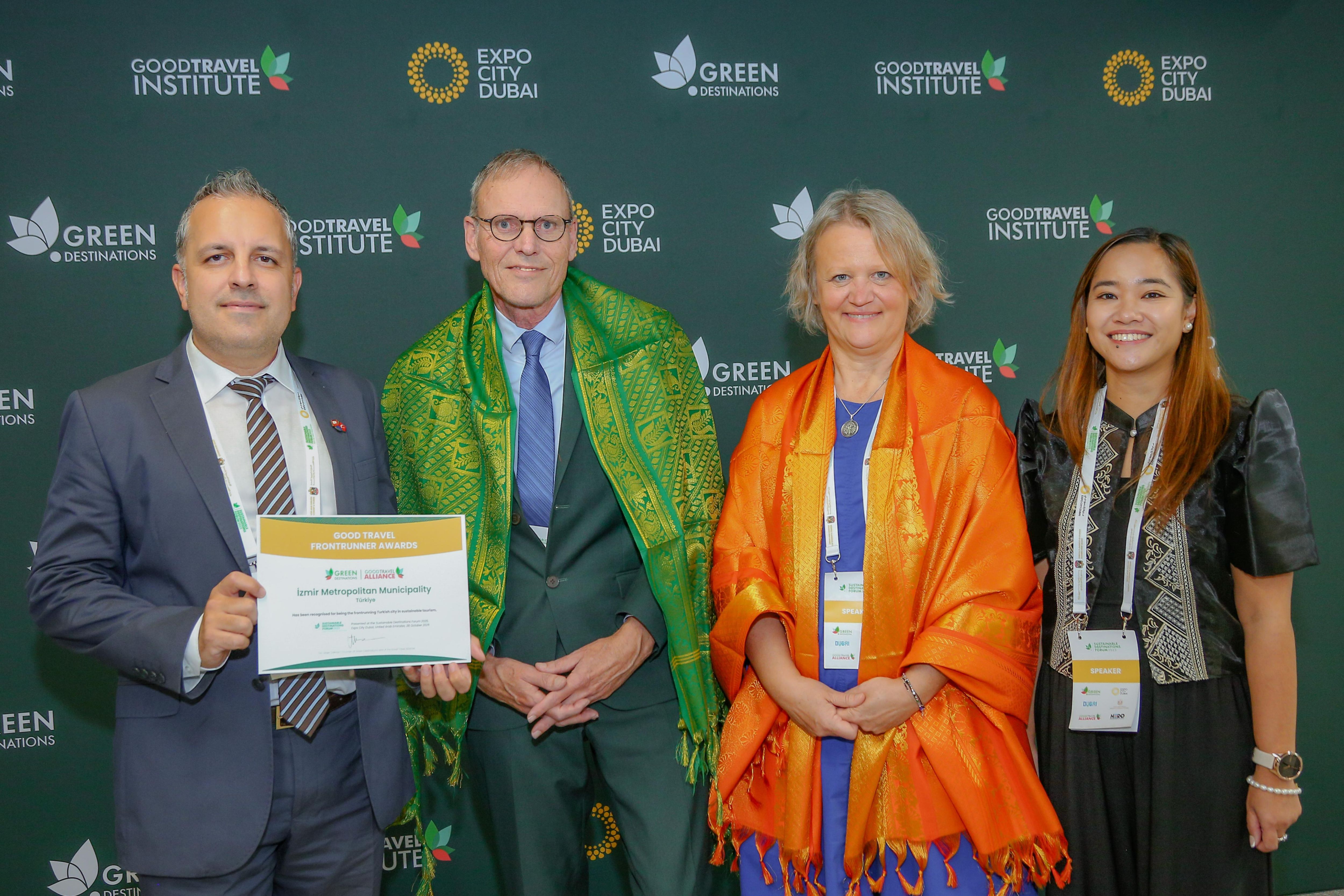 İzmir Dünya Sahnesinde! Büyükşehir’e Prestijli Sürdürülebilirlik Ödülü (3)