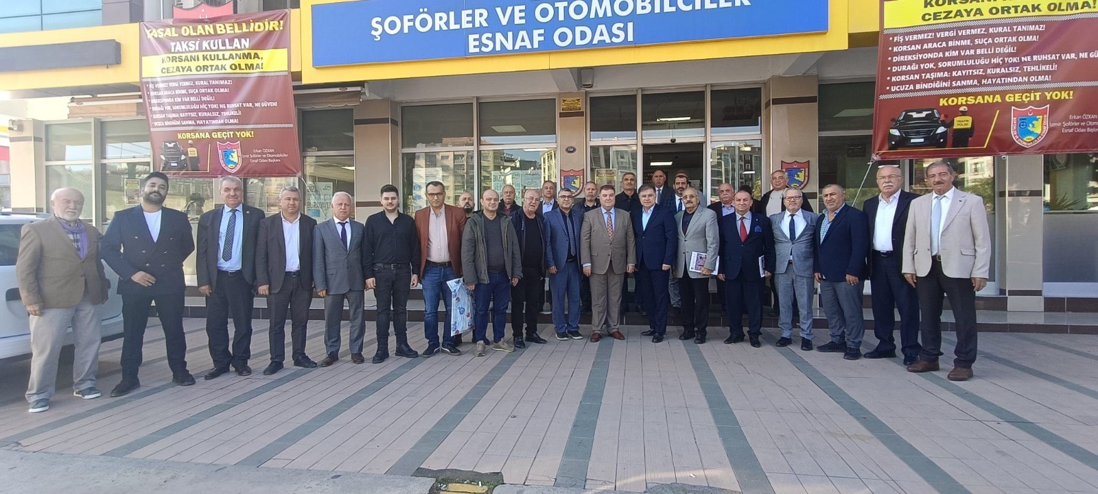 İzmir Şoförler Odası Başkanı Özkan 'Togg’un Taksi Modeli Büyük Fırsat' (3)