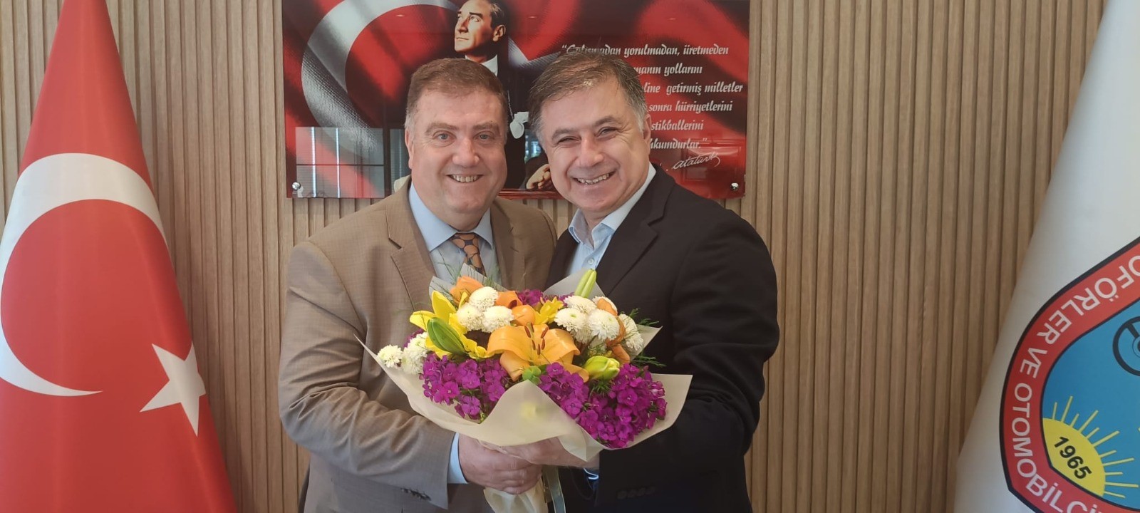 İzmir Şoförler Odası Başkanı Özkan 'Togg’un Taksi Modeli Büyük Fırsat' (4)