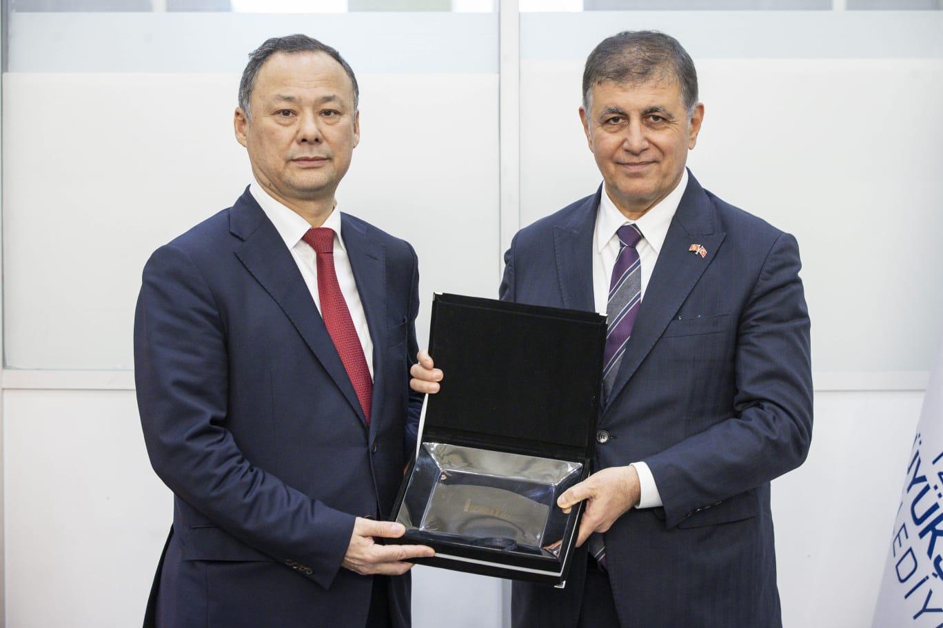 İzmir Ve Kırgızistan Arasında Kardeşlik Köprüsü Güçleniyor (4)