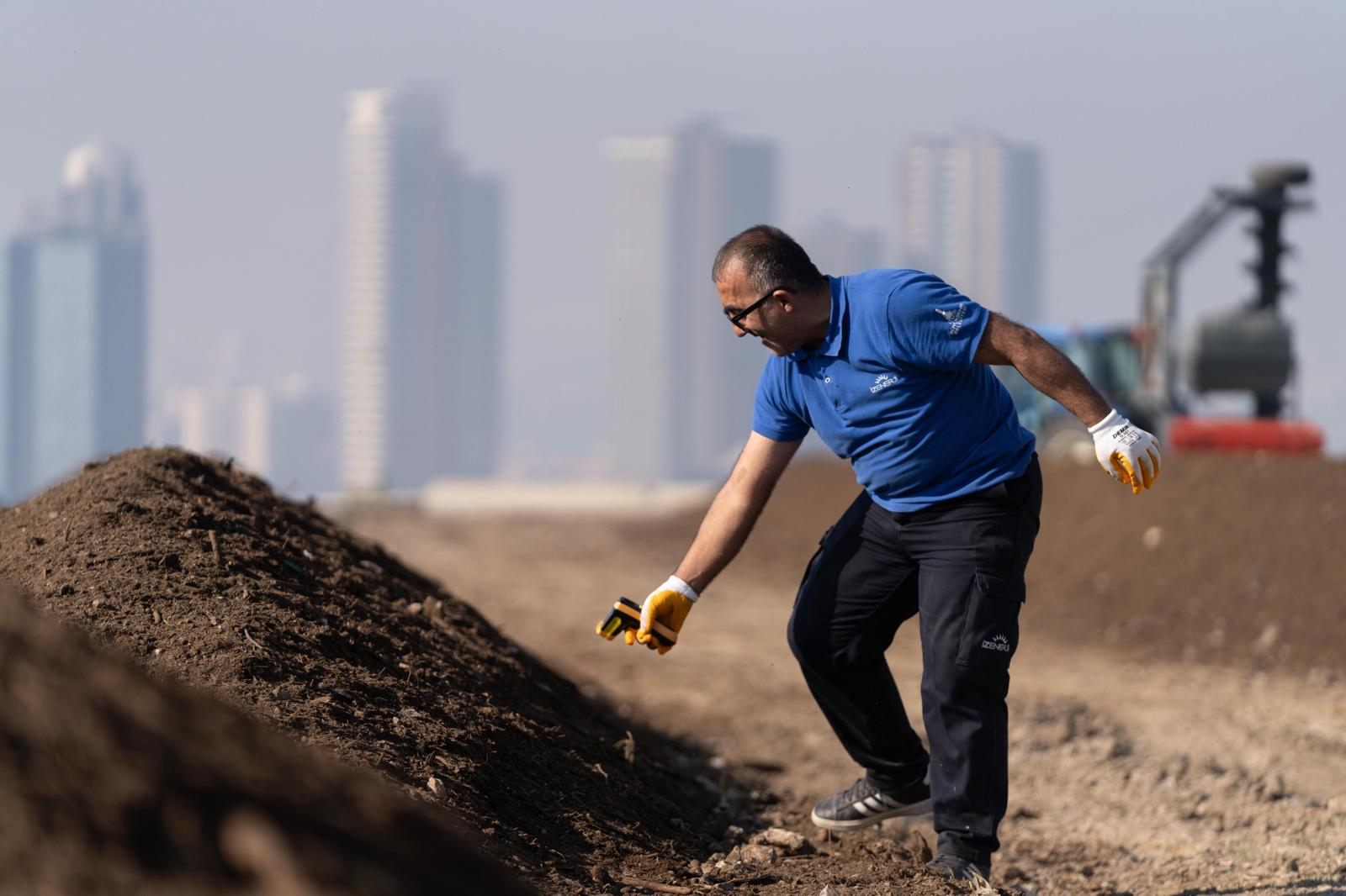 İzmir Yeşil Atıklardan Yılda 2,5 Milyon Lira Kazandı (5)
