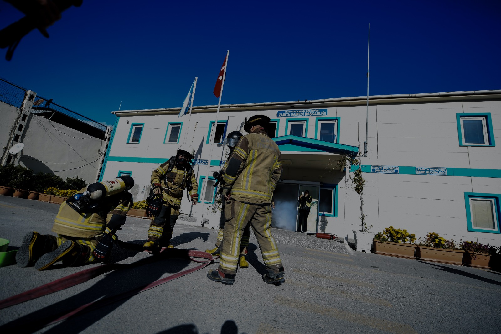 İzmir’de Afet Hazırlığı Tatbikat Gerçek Bir Kriz Anına Dönüştü (4)