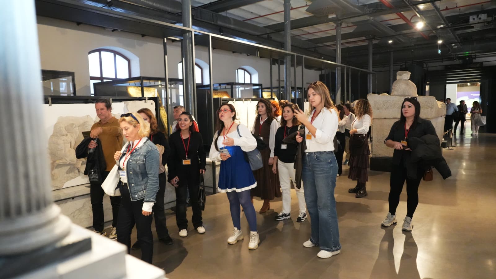 İzmir’de Akademi Eğitimleri Başladı (1)