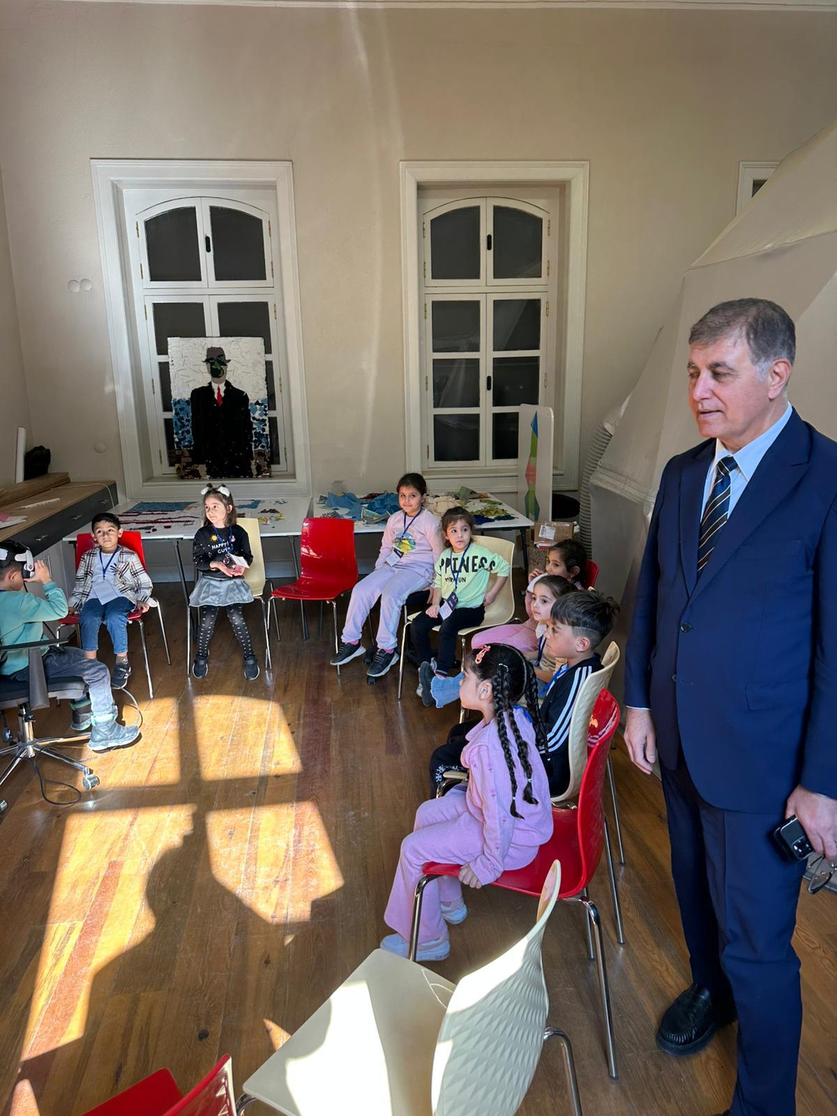 İzmir’de Çocuklara Özel Buluşma 'Her Şey Çocuklar Için' (2)