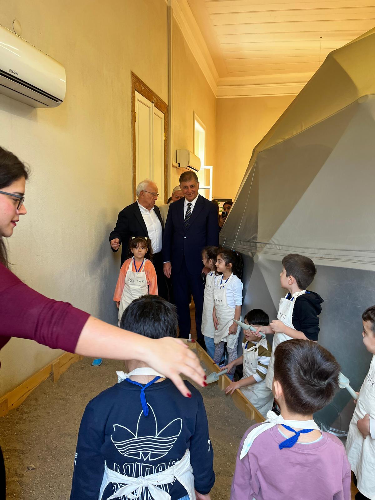 İzmir’de Çocuklara Özel Buluşma 'Her Şey Çocuklar Için' (3)