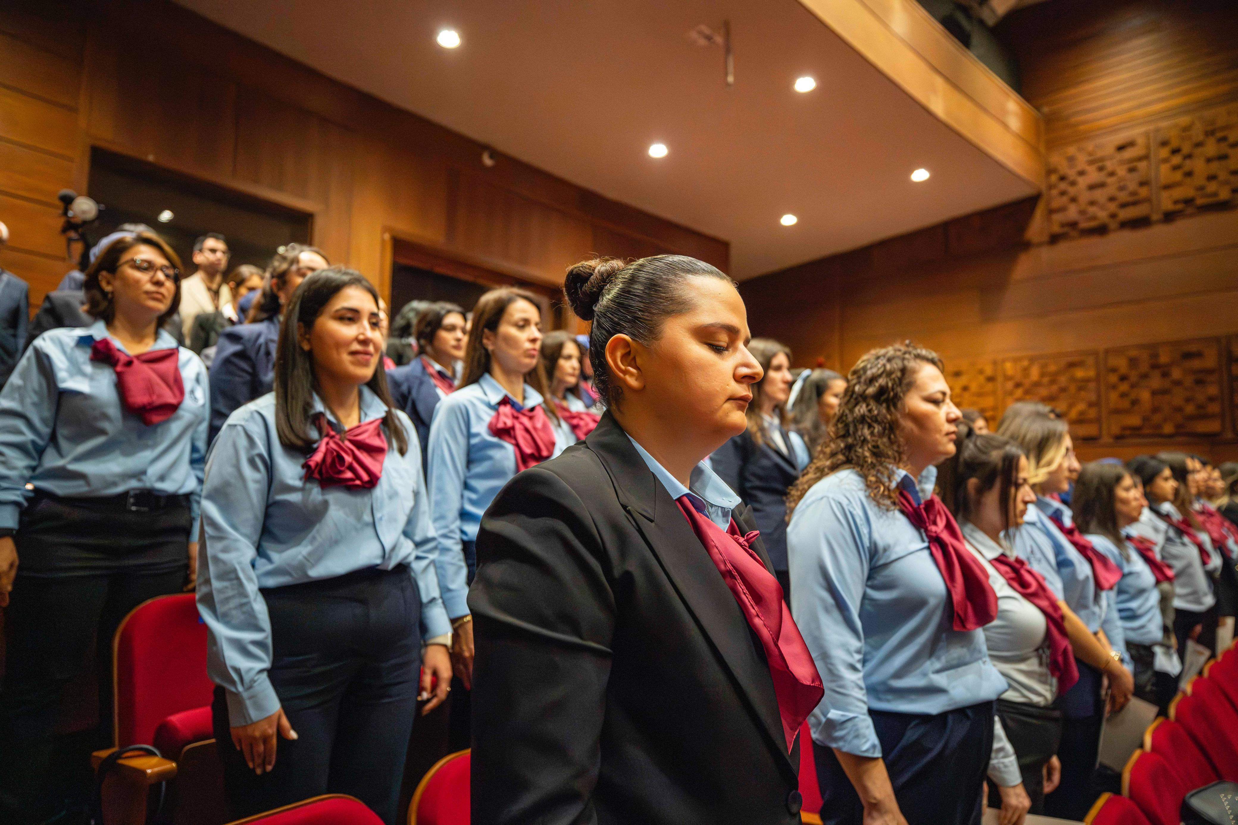 İzmir’de Kadın Şoför Devrimi Sayı 290’A Yükseldi (6)