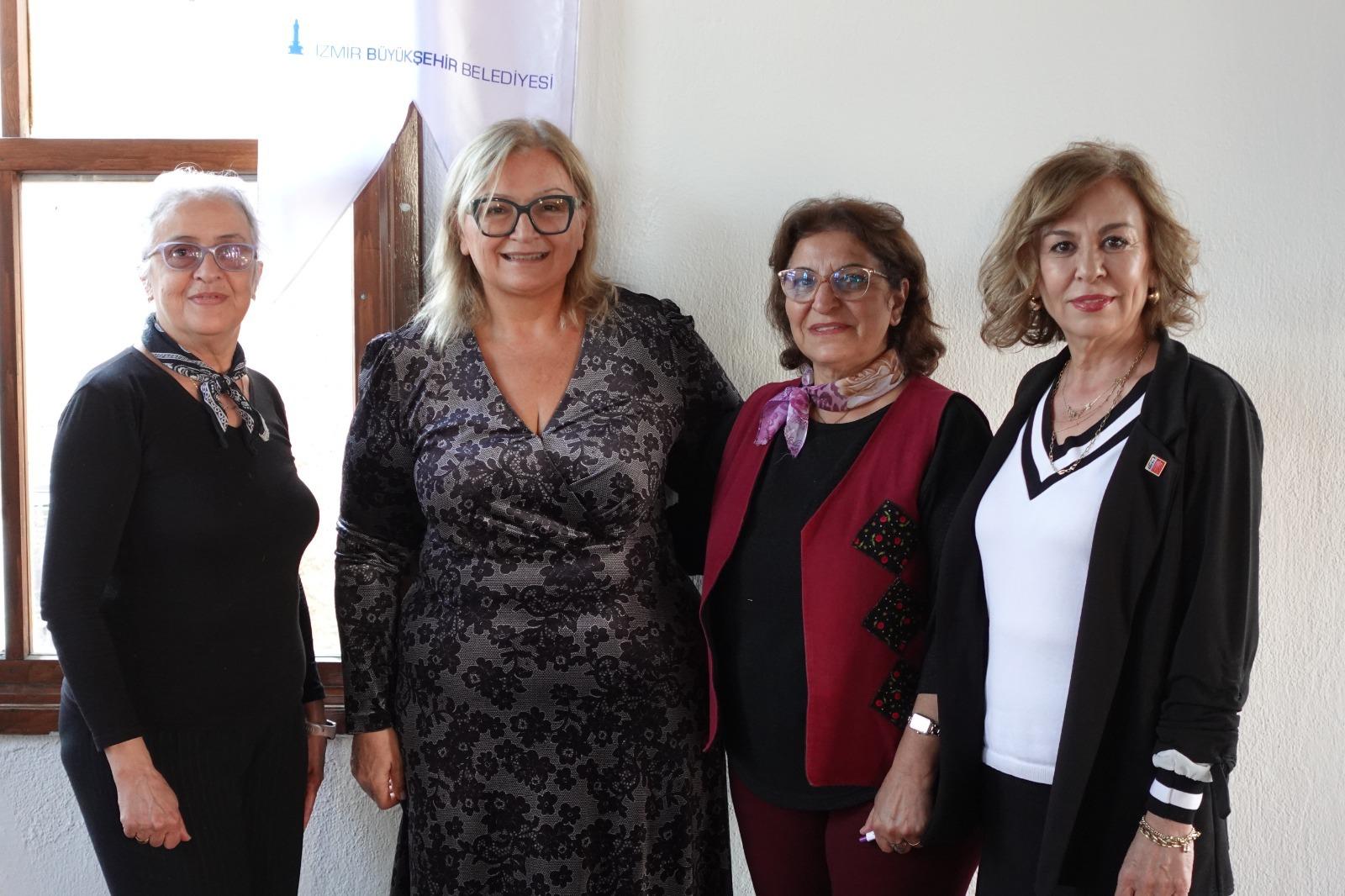 İzmir’de Kadınların Sesi Yükseliyor 30 Kuruluş Ortak Masada (2)