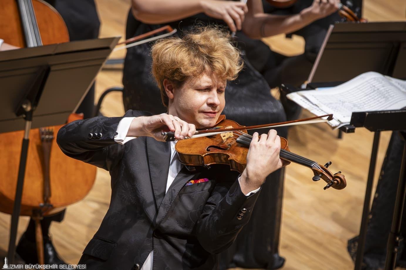 İzmir’de Klasik Müziğe Doyuran Gece (4)