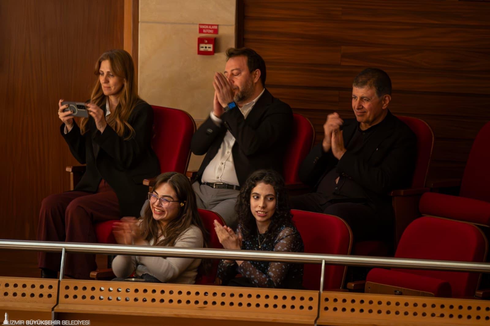 İzmir’de Klasik Müziğe Doyuran Gece (6)