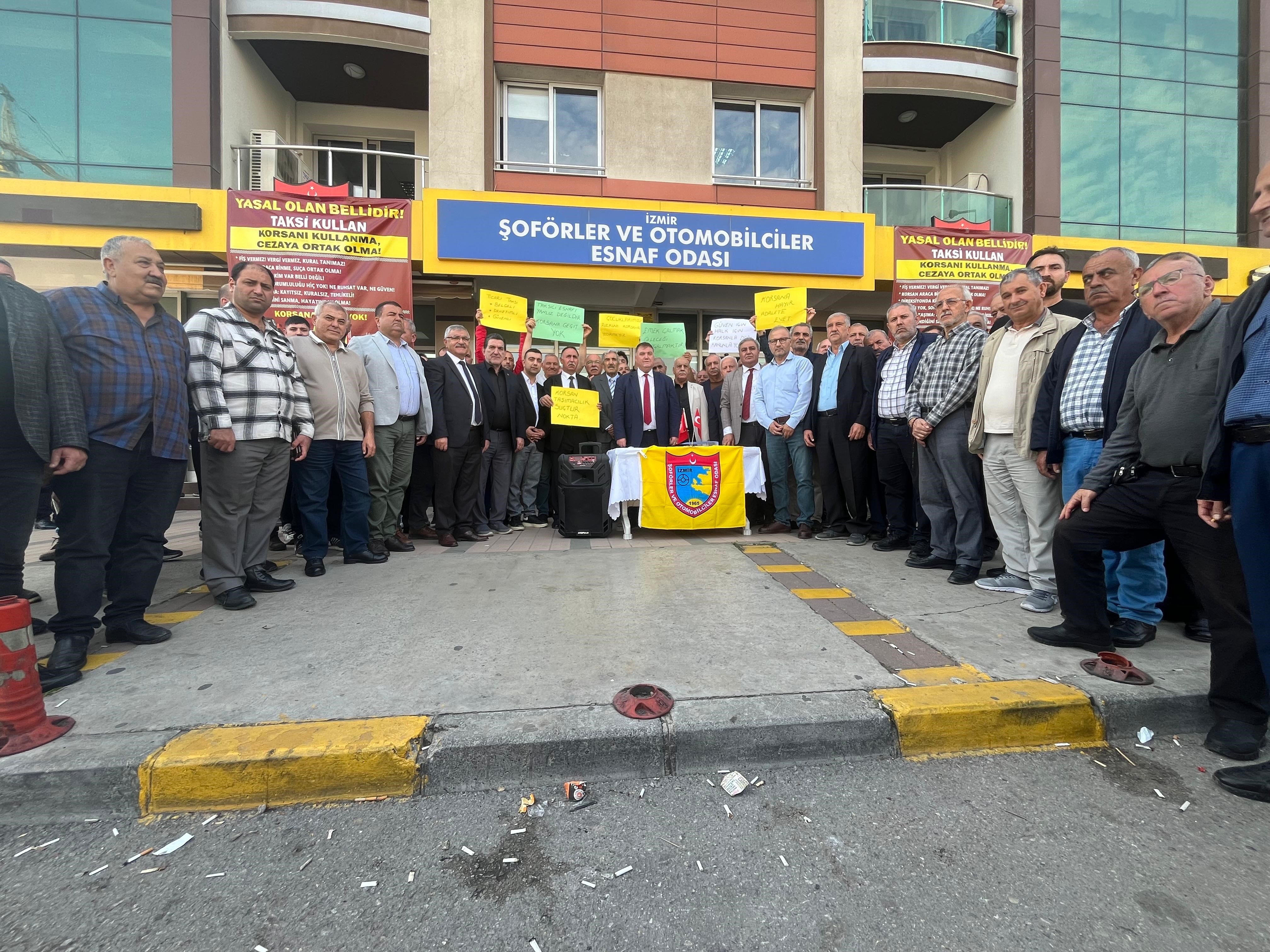 İzmir’de Taksicilerden Korsan Taşımacılığa Isyan (3)