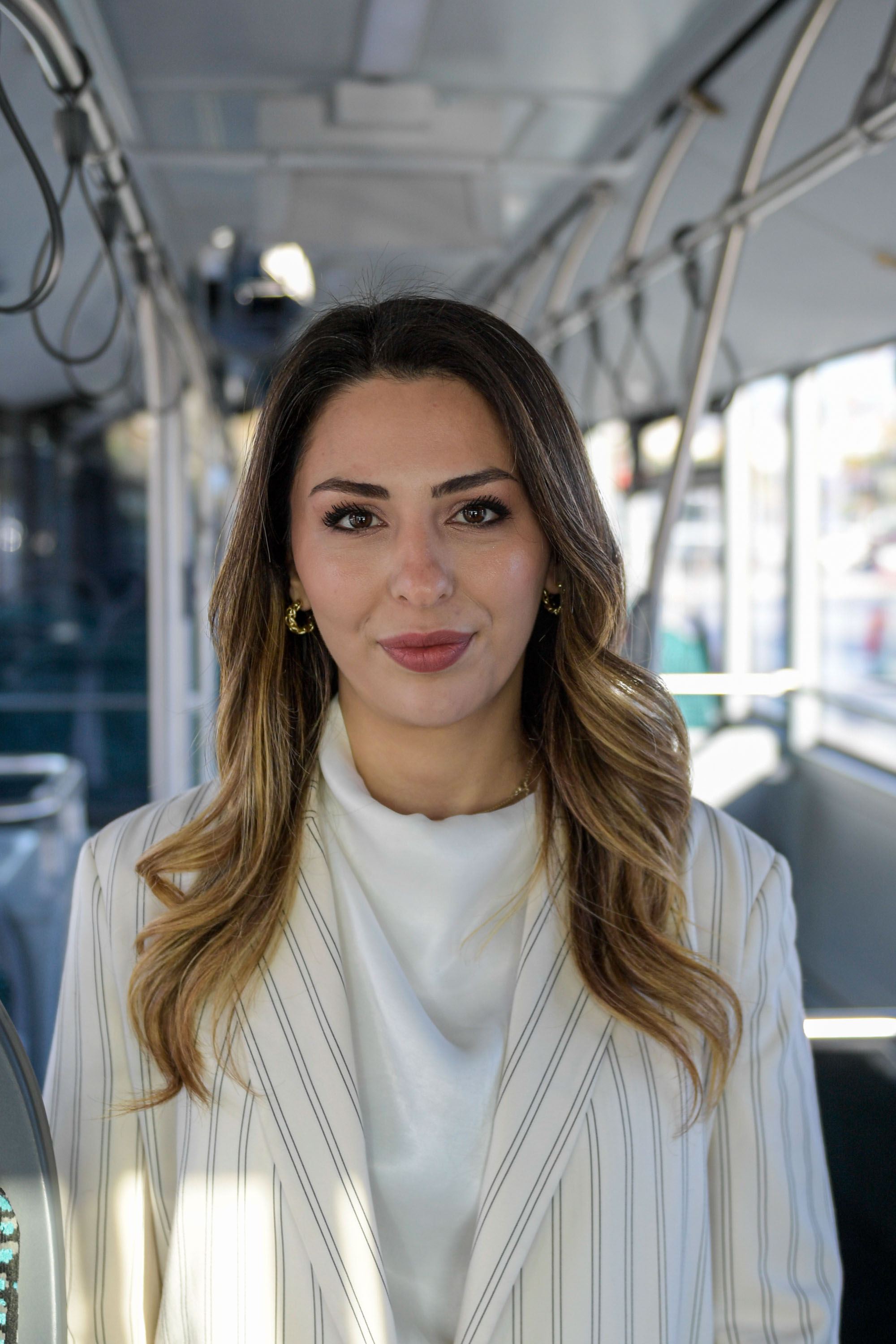 İzmir’de Toplu Taşımada Boş Koltuklar Dikkat Çekti! İşte Nedeni (4)