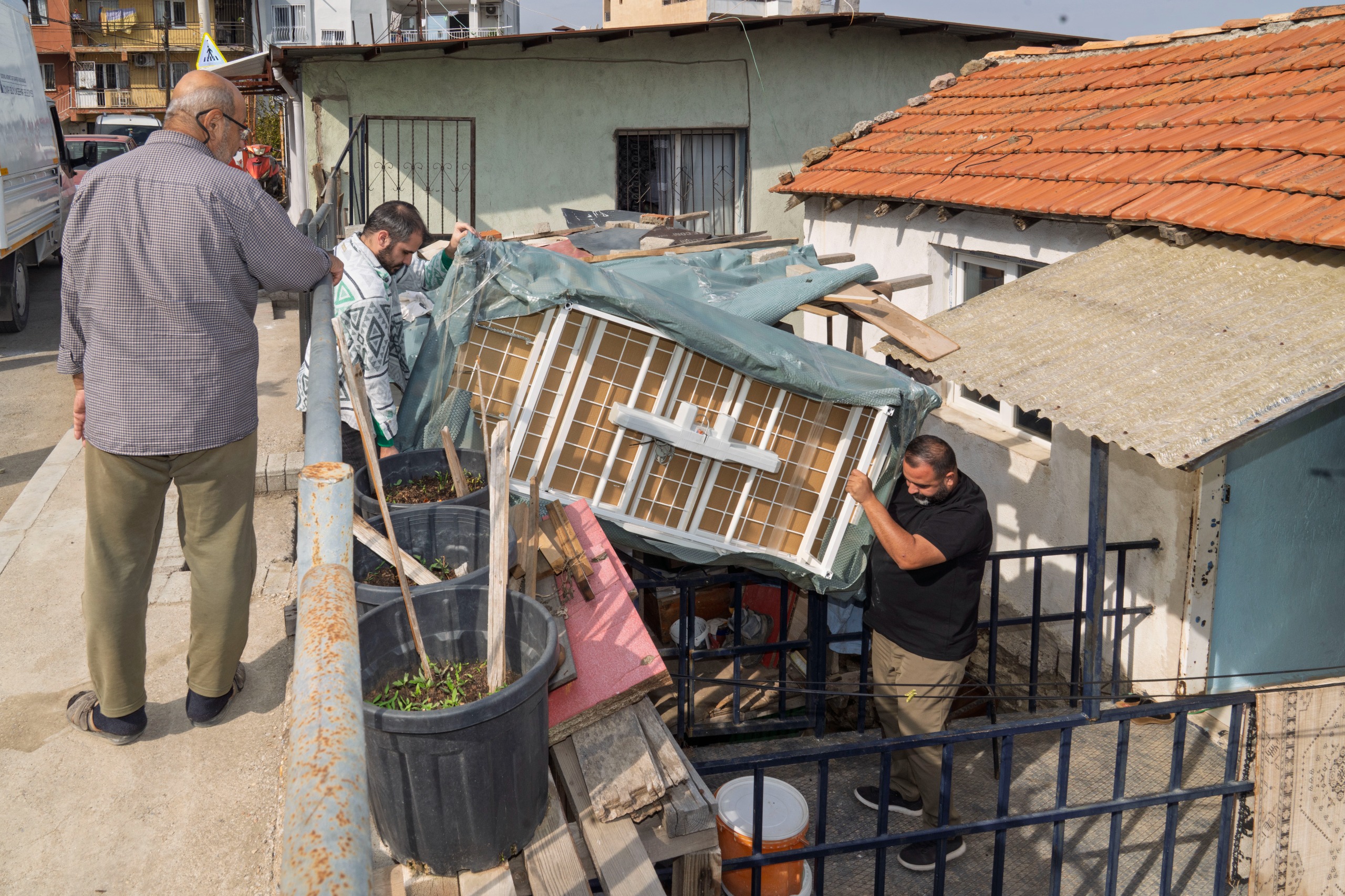 İzmir’de Ücretsiz Medikal Destek Büyükşehir’den Büyük Hizmet (5)