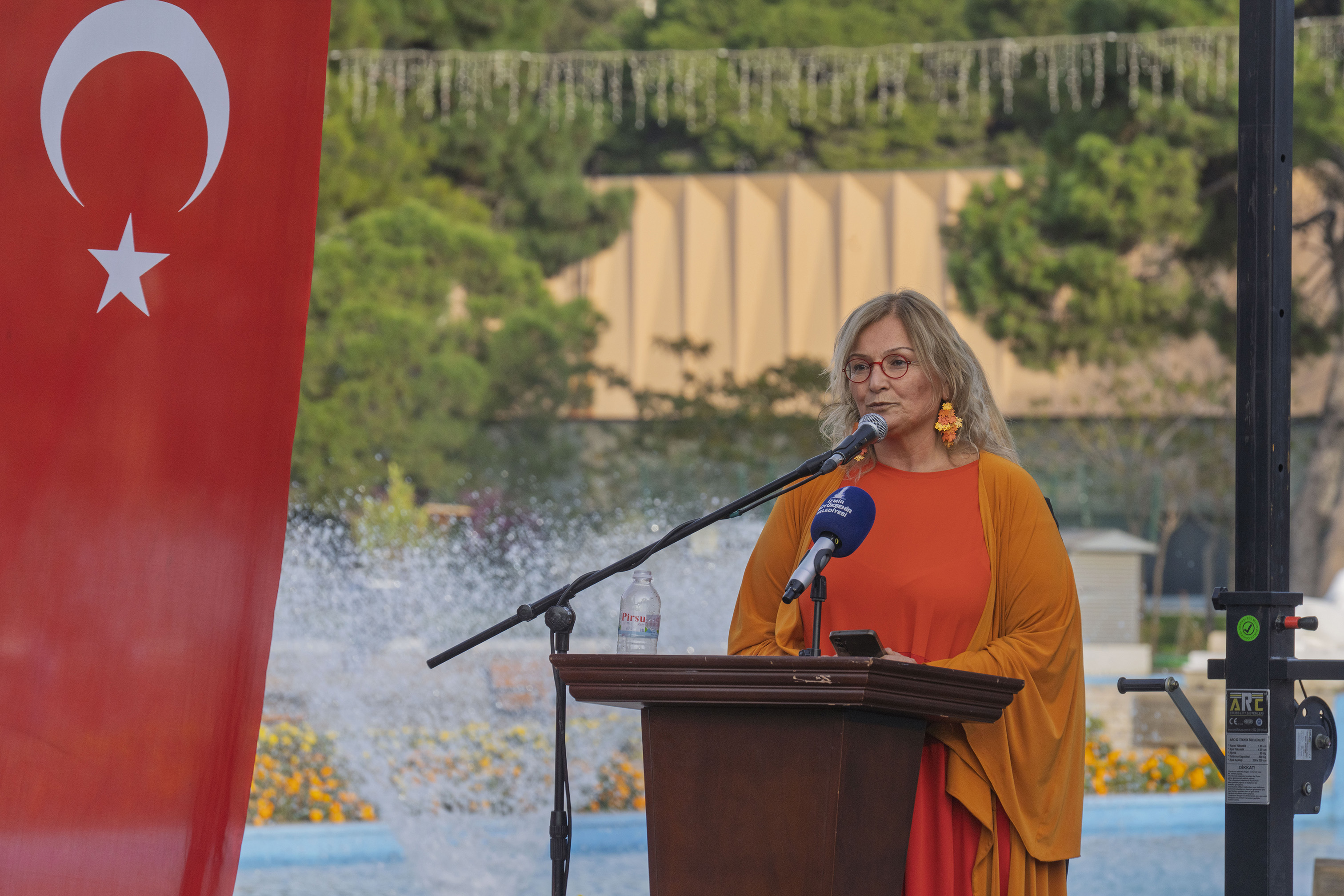 İzmir’den Dünyaya Güçlü Mesaj 'Buradayım, Iyiyim' (3)