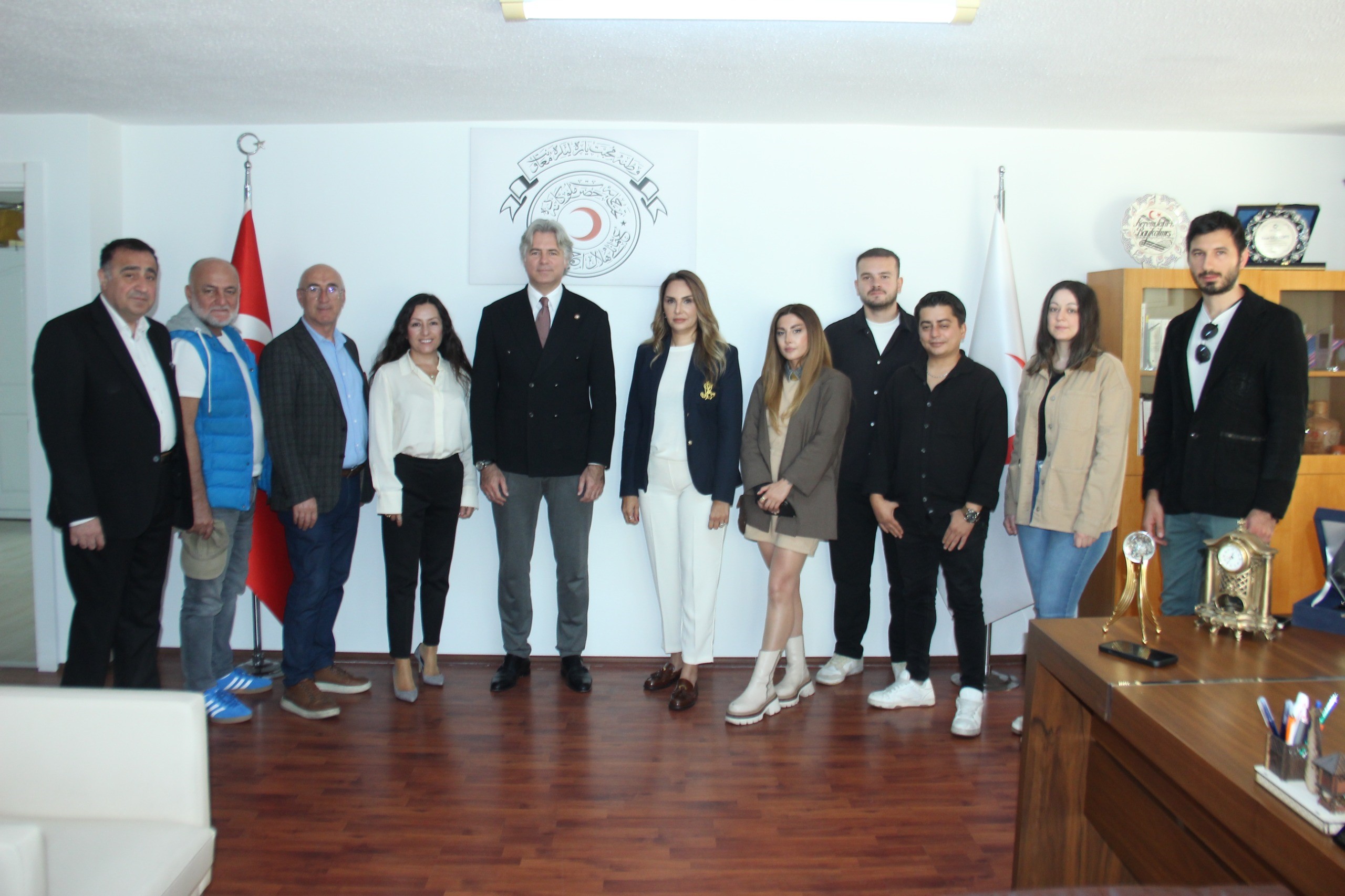 İzmir’den Dünyaya Iyilik Köprüsü Kızılay'dan 131 Milyon Tl'lik Yardım (3)