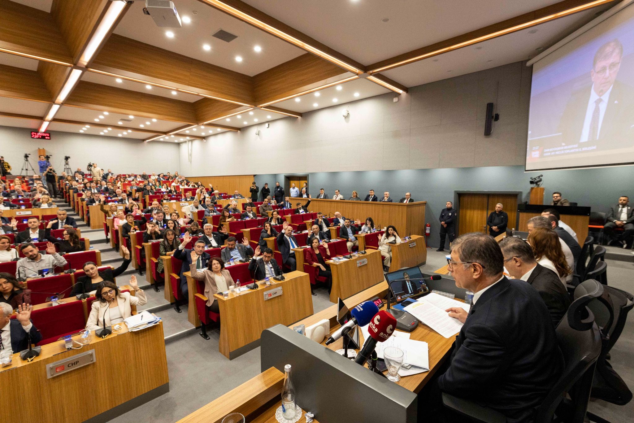 İzmir’in 2026 Bütçesi Kabul Edildi Yatırım Yılı Başlıyor