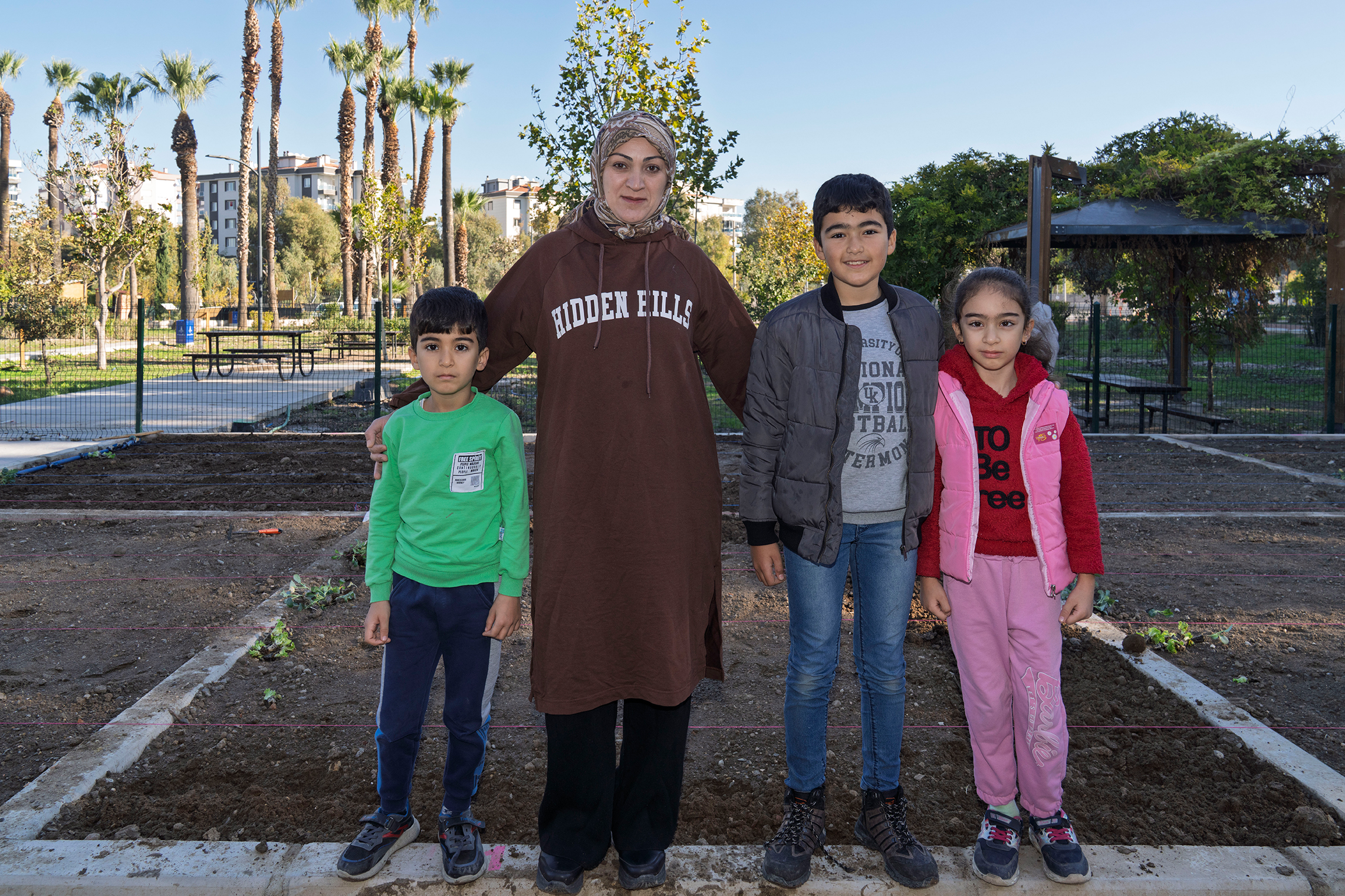 İzmir’in Mahalle Bostanlarında Kış Dikimleri Heyecanı Başladı (5)