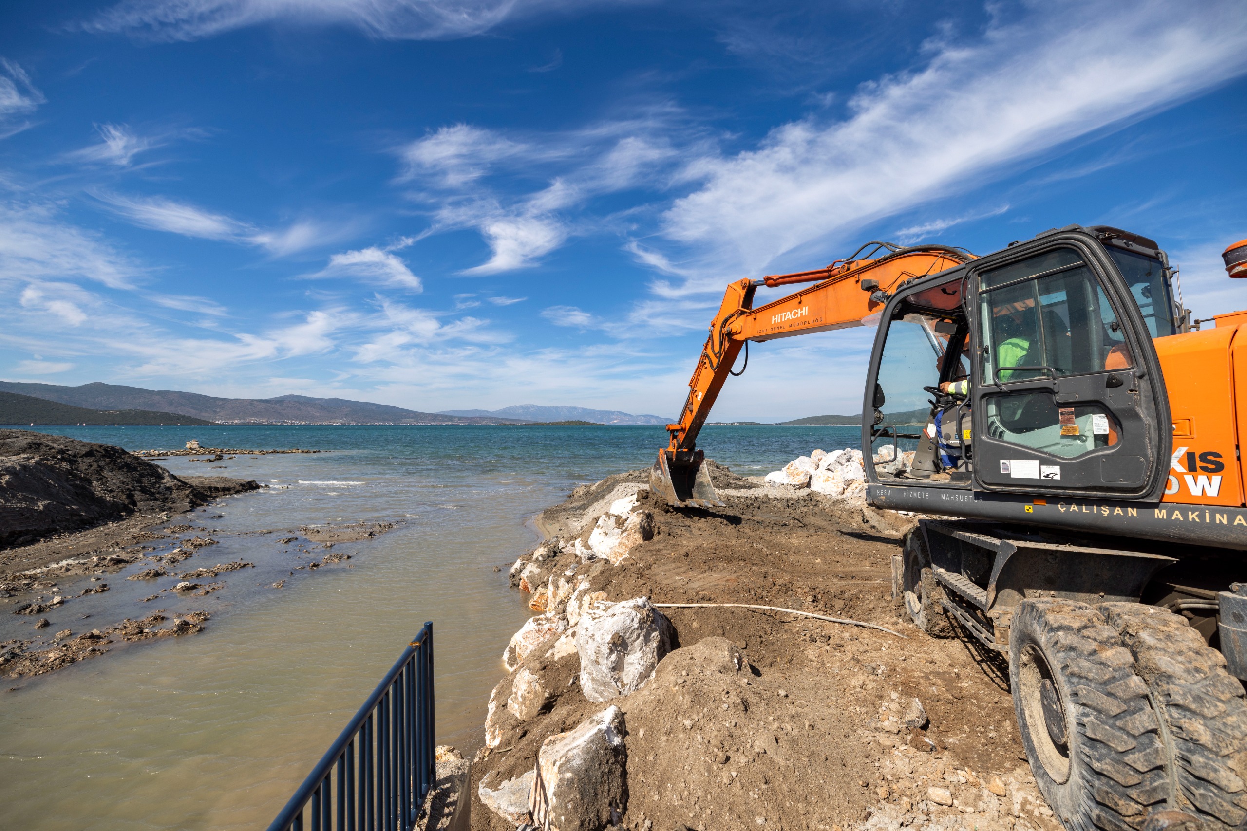 İzsu’dan Dev Operasyon Yarımada’daki Derelerden Tam 100 Bin Ton Malzeme Çıktı! (8)
