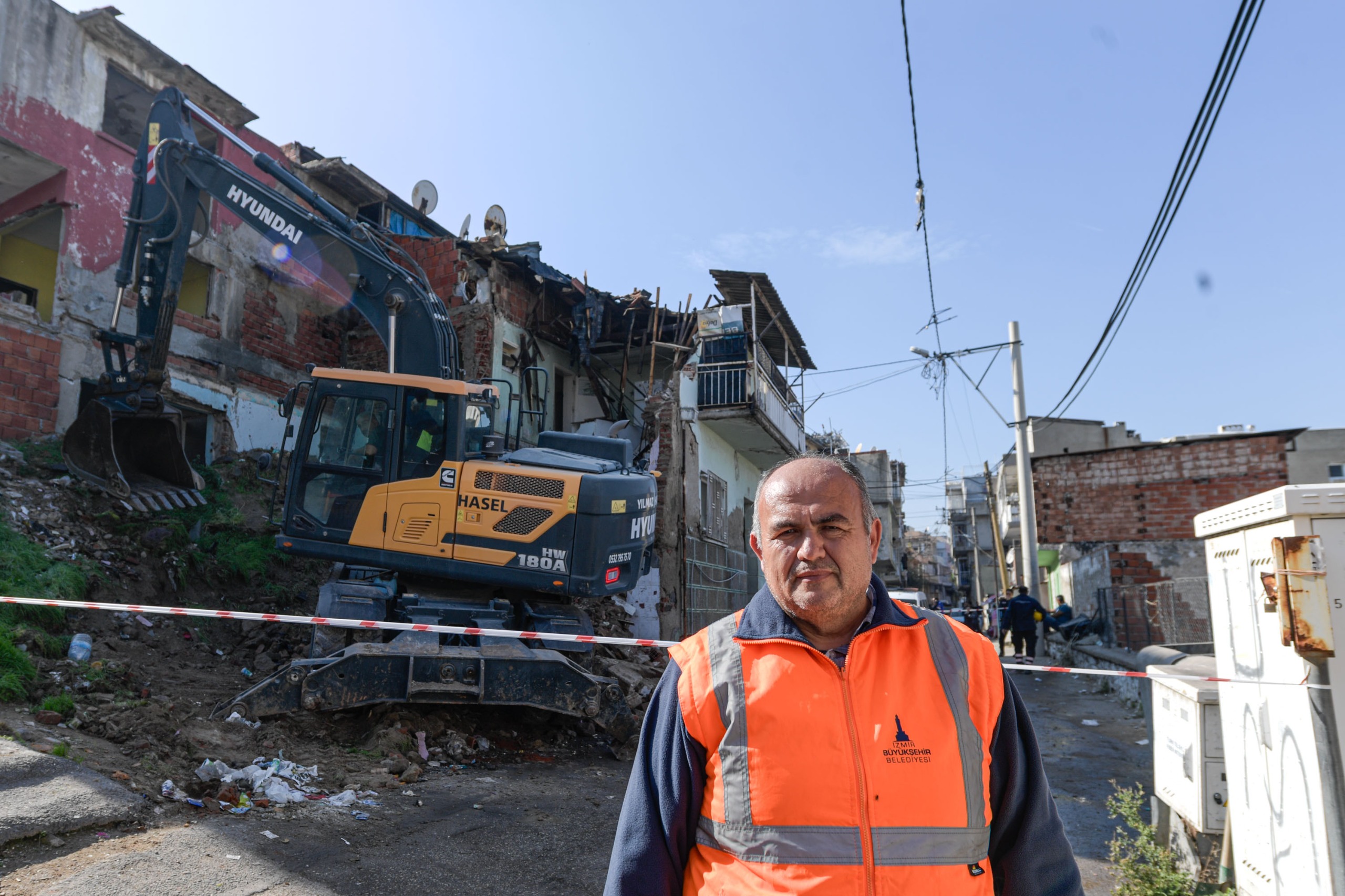 Kadifekale’de Tahliye Ve Yıkımlar Hız Kesmeden Sürüyor (7)