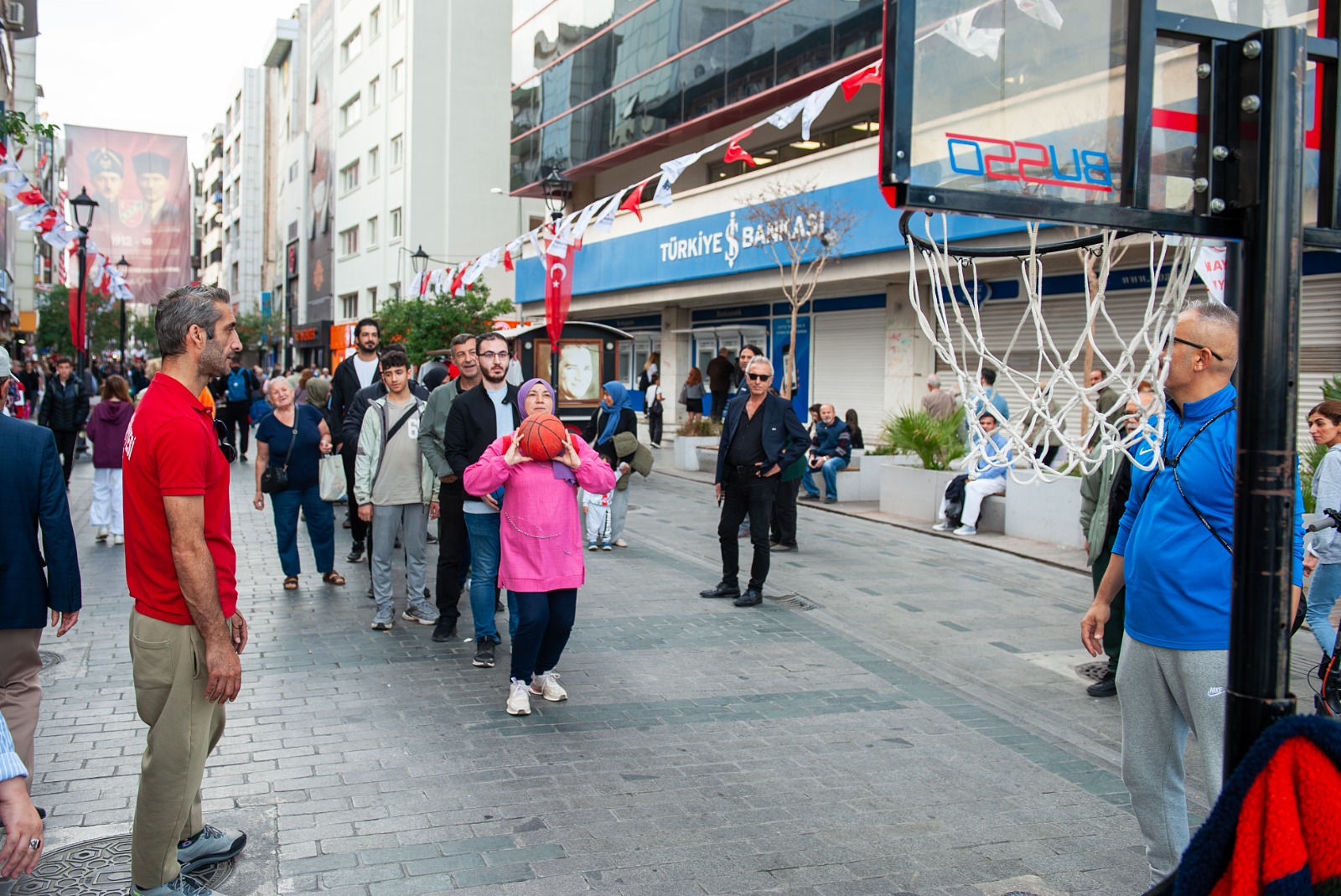 Karşıyaka Çarşısı’nda Basketbol Keyfi (4)