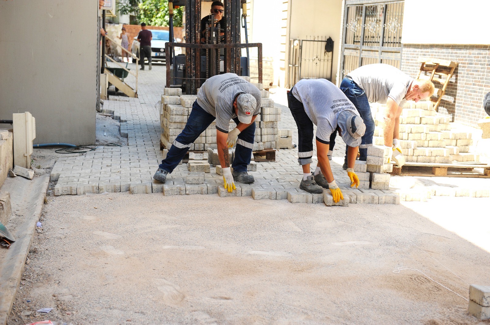 Karşıyaka’da Ekim Mesaisi 3.300 Metrekarelik Çalışma Tamamlandı (3)