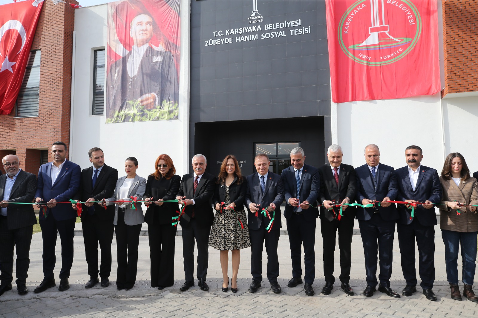 Karşıyaka’da Görkemli Açılış (1)