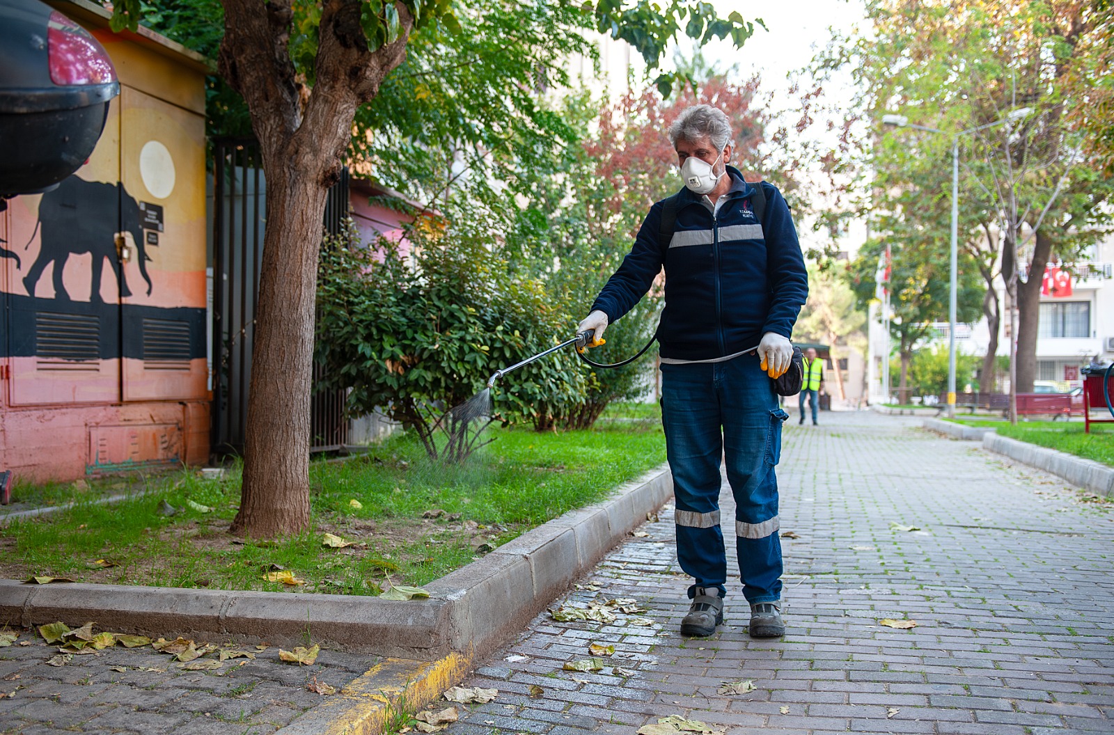 Karşıyaka’da Haşerelerle Savaş Başladı! (4)