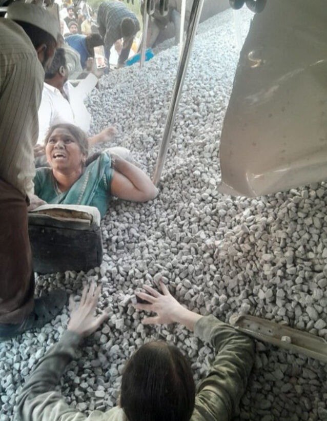 Katliam Gibi Kaza 20 Ölü, 40 Yaralı (2)