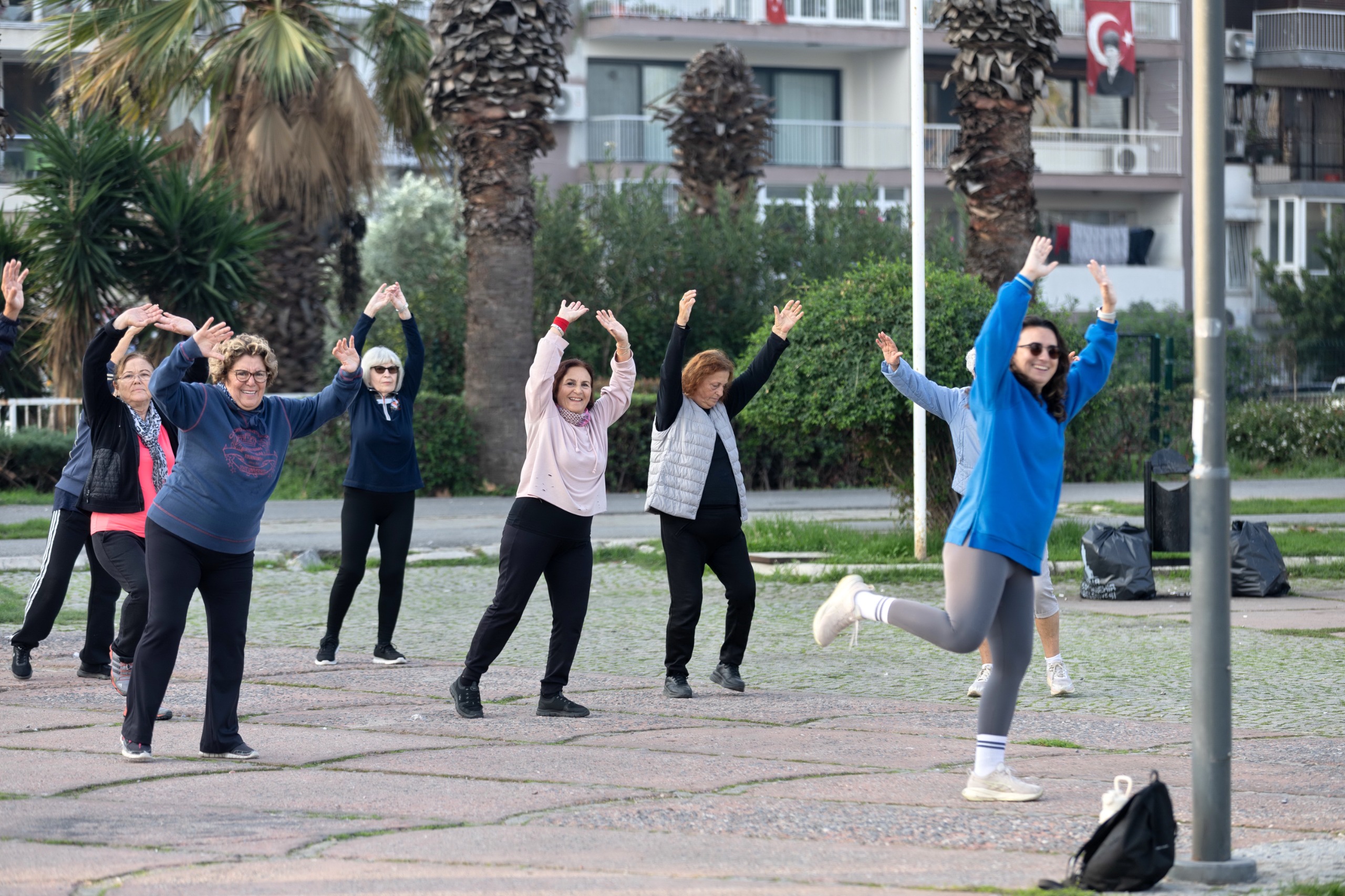 Konak’ta Açık Havada Spor Coşkusu Sürüyor (3)