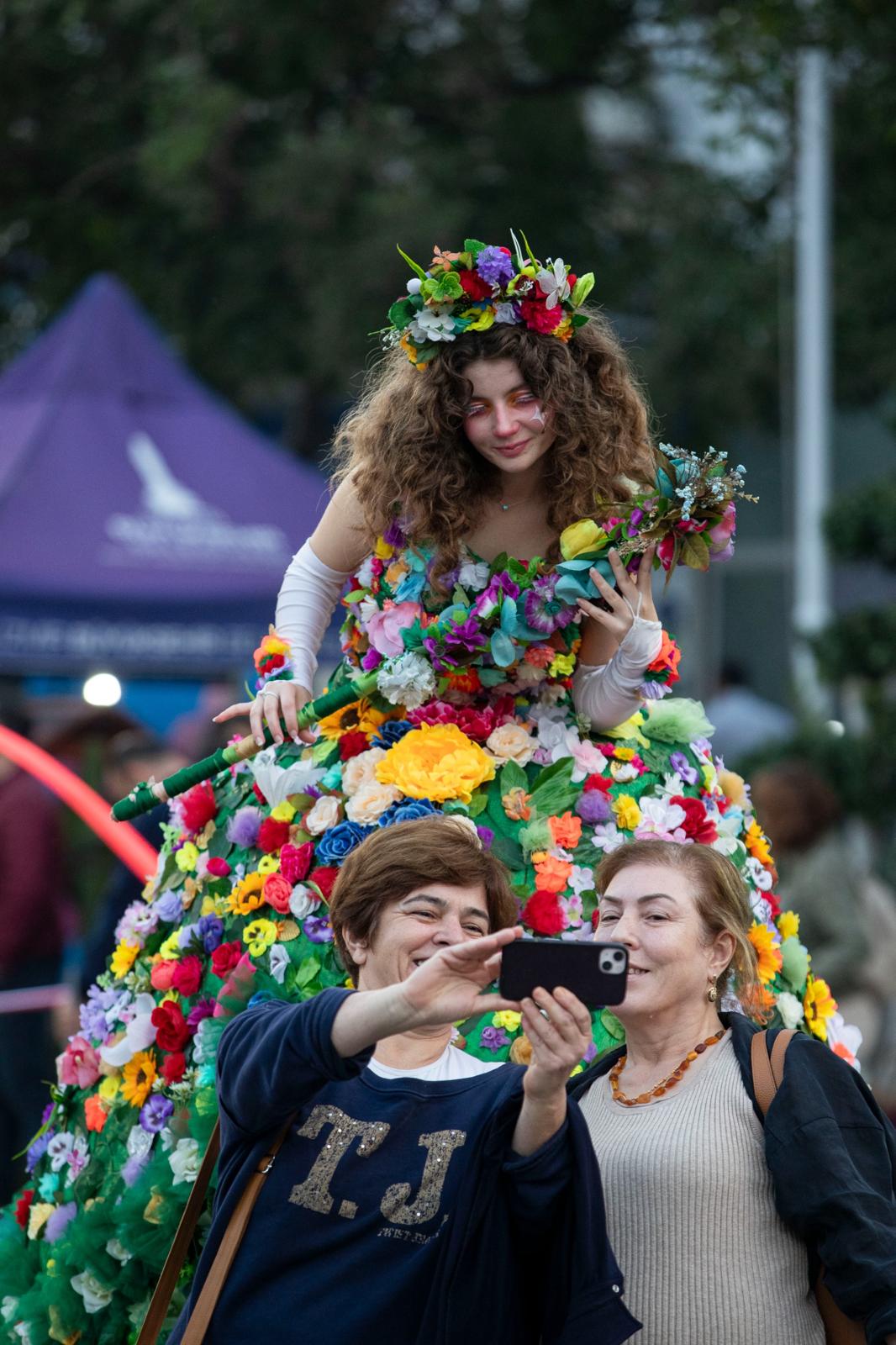 Kültürpark’ta Balkon Ve Bahçe Bitkileri Festivali Başladı (6)