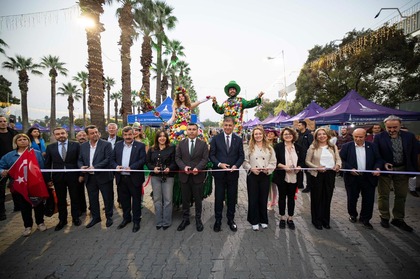 Kültürpark’ta Balkon Ve Bahçe Bitkileri Festivali Başladı (9)