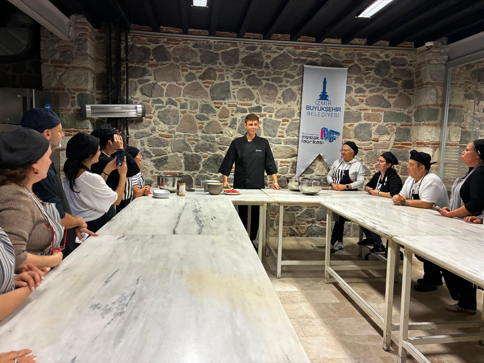 Meslek Fabrikası’nda Unutulmaz Gün Ünlü Şef Rıfat Yurttaş’tan Ege Tarifleri (3)