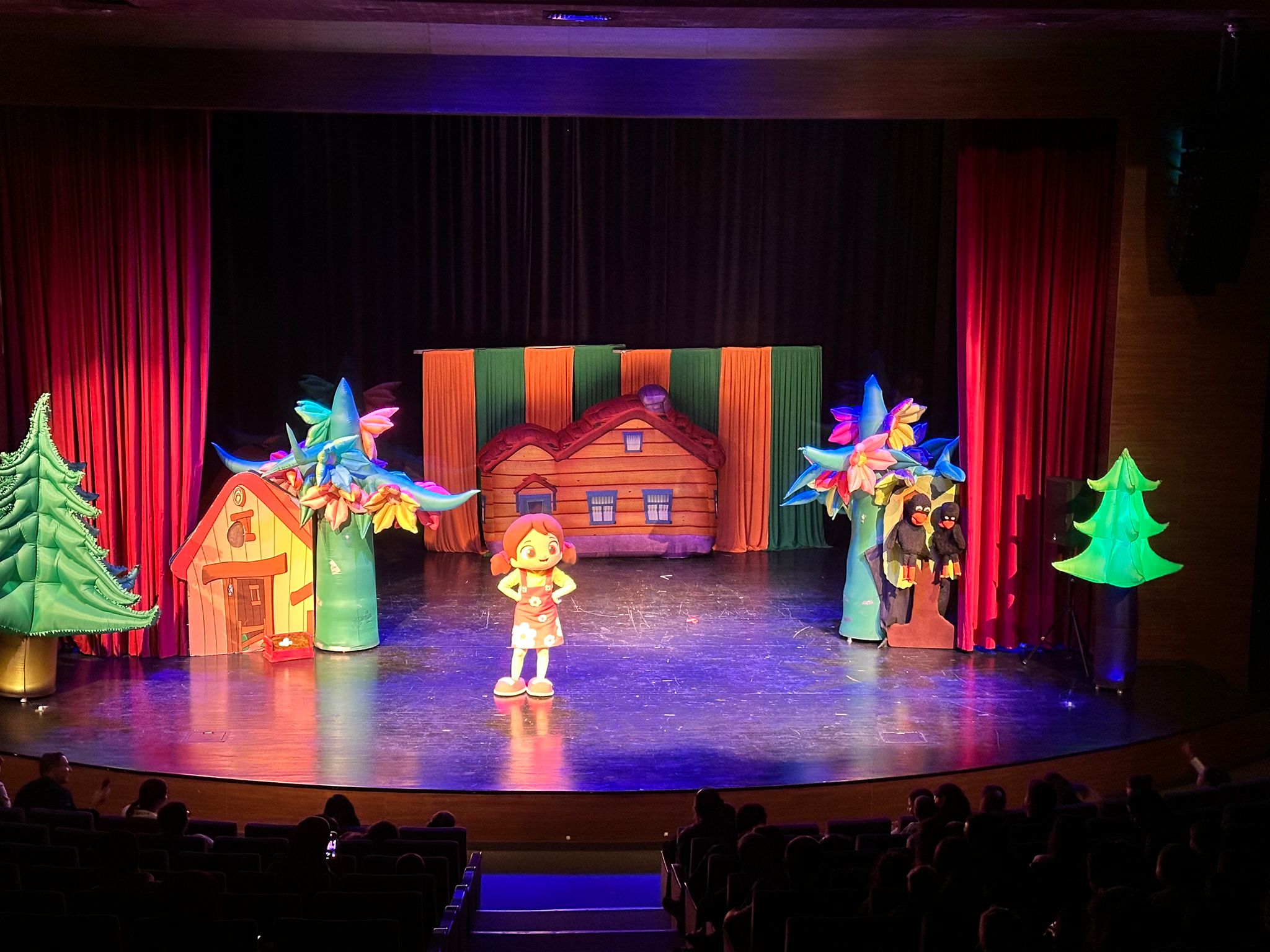 Minikler Hazır Mı Niloya İzmir’e Mi Geliyor (2)