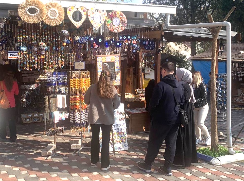 Narlıdere Belediyesi’nden Gönüllülere Büyük Jest (3)