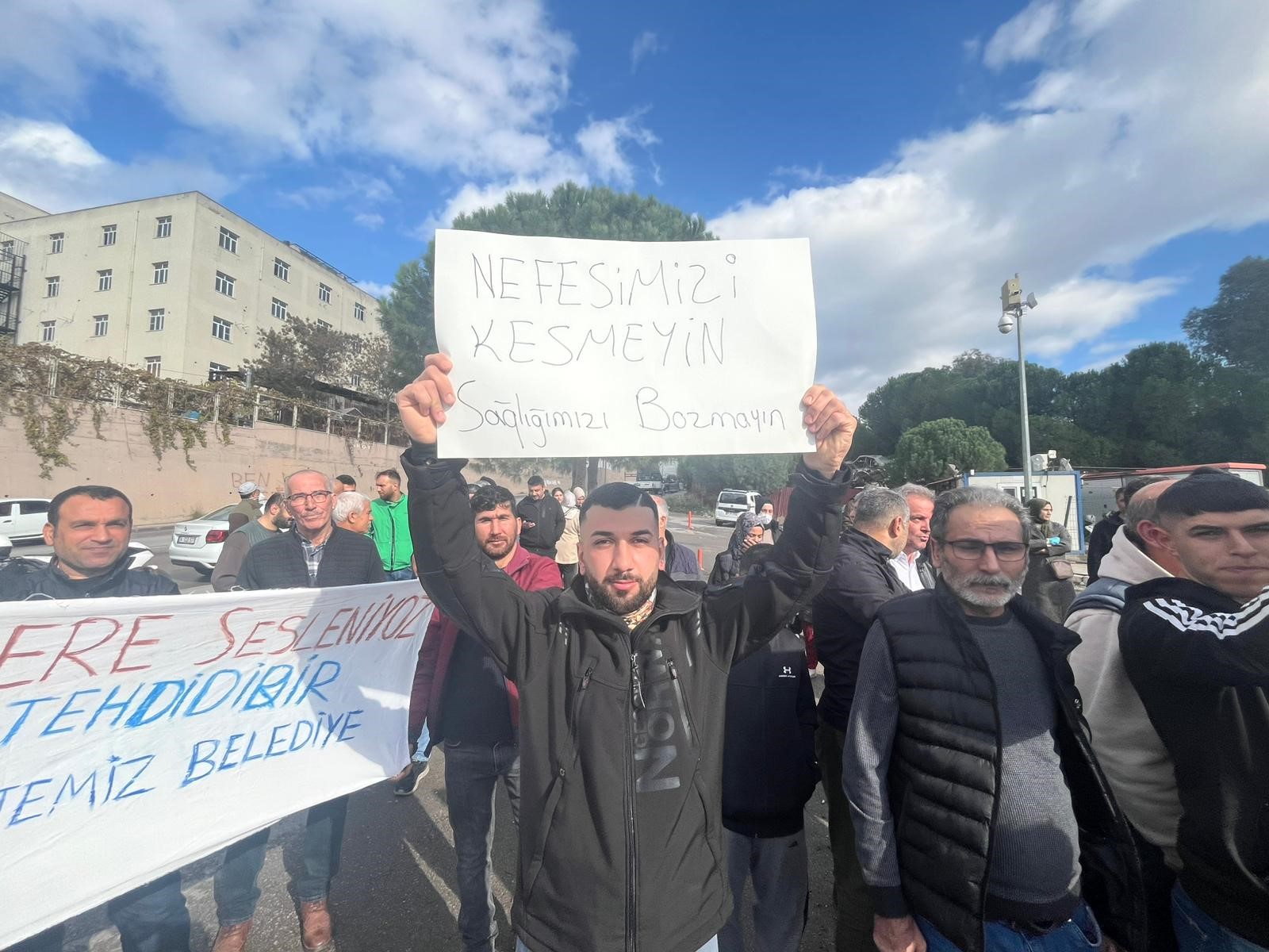 'Pisliğin Içinde Yaşamak Istemiyoruz' Buca’da Protesto Büyüyor (3)