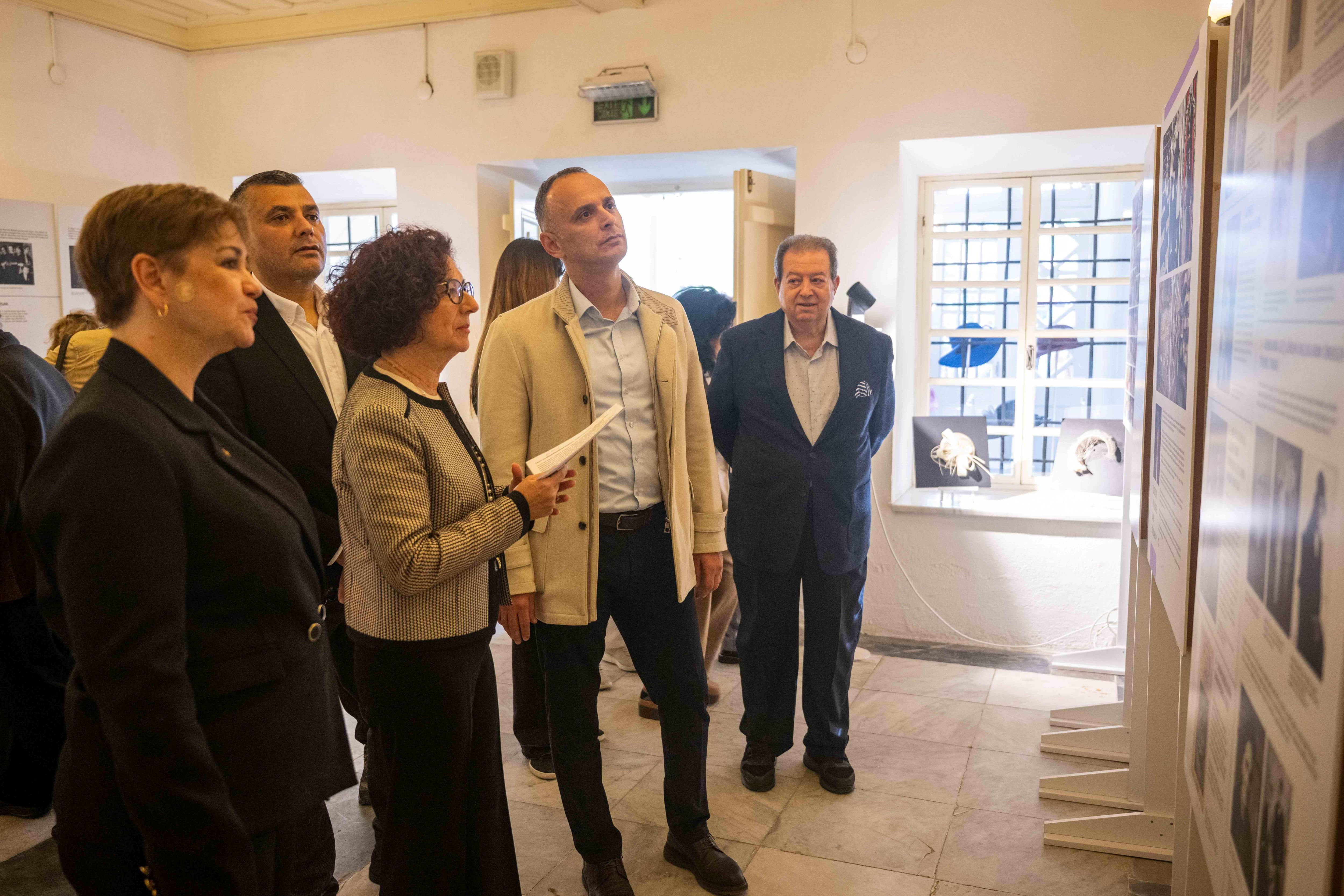 Şapka Devrimi’nin 100. Yılına Özel Sergi Bornova’da Açıldı (5)