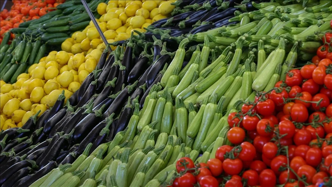 Sebze Ve Meyve Fiyatlarini Dusur