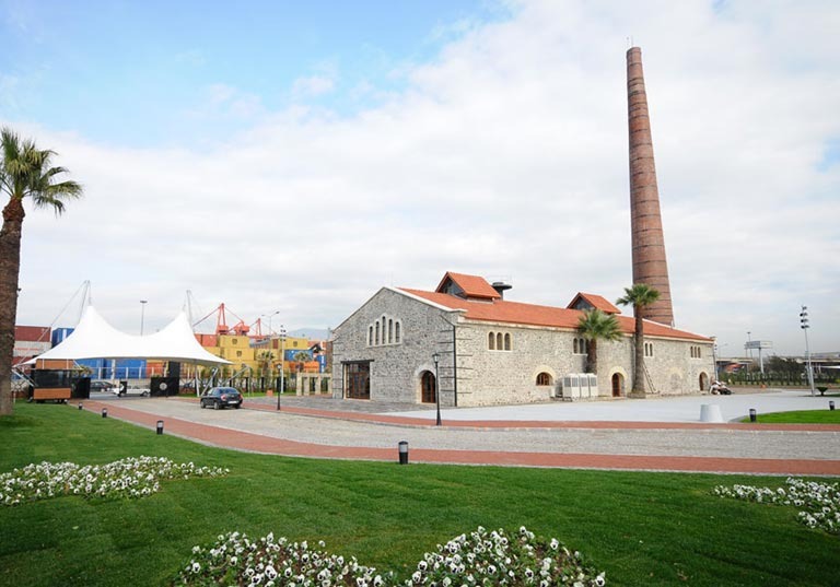 Tarihi Havagazı Fabrikası