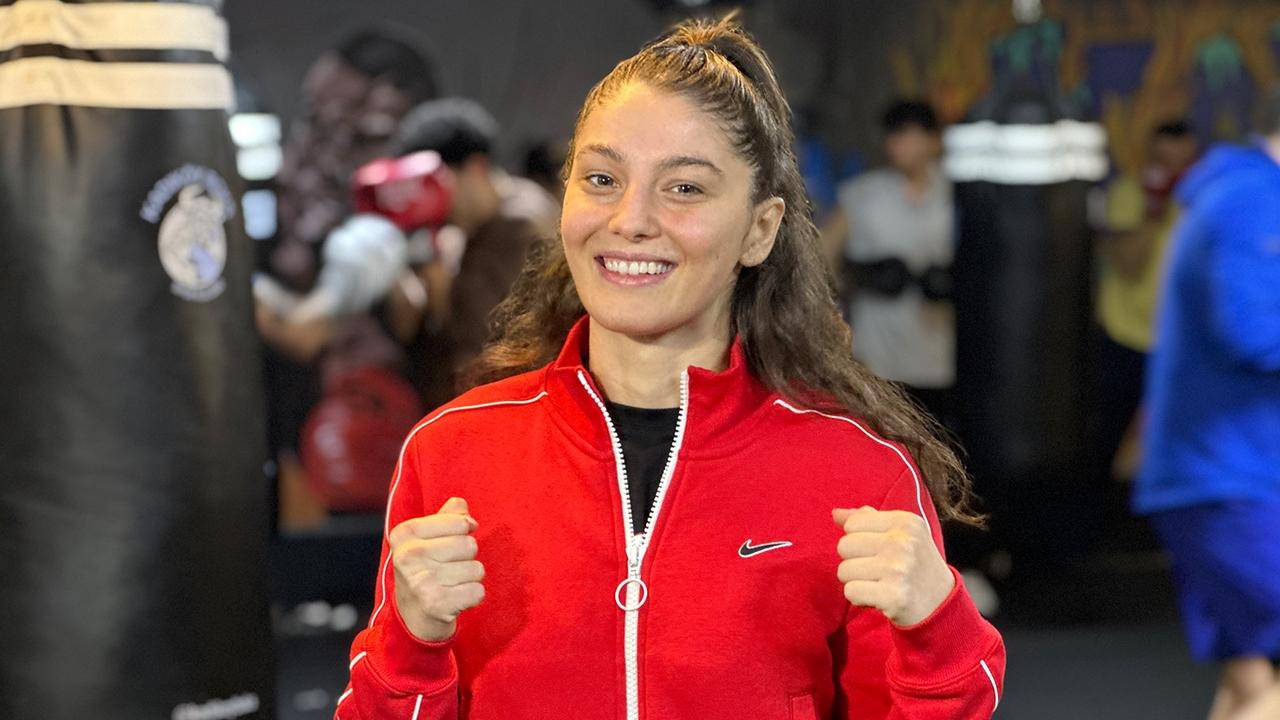 Turk Boksor Seren Ay Cetin Dha 2