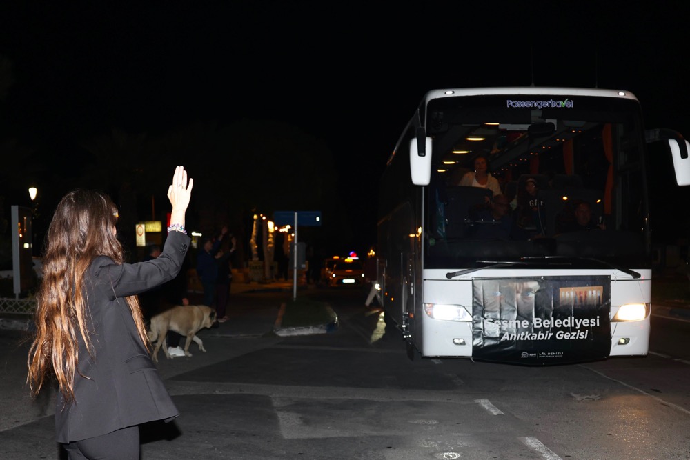 Türkiye Cumhuriyeti’nin Kurucusu Gazi Mustafa Kemal Atatürk, Ebediyete Intikalinin 87. Yılında Çeşme’de Düzenlenen Etkinliklerle Anıldı. (8)